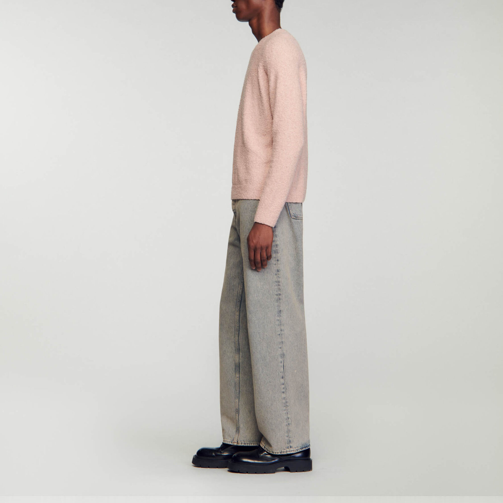Long-sleeved sweater