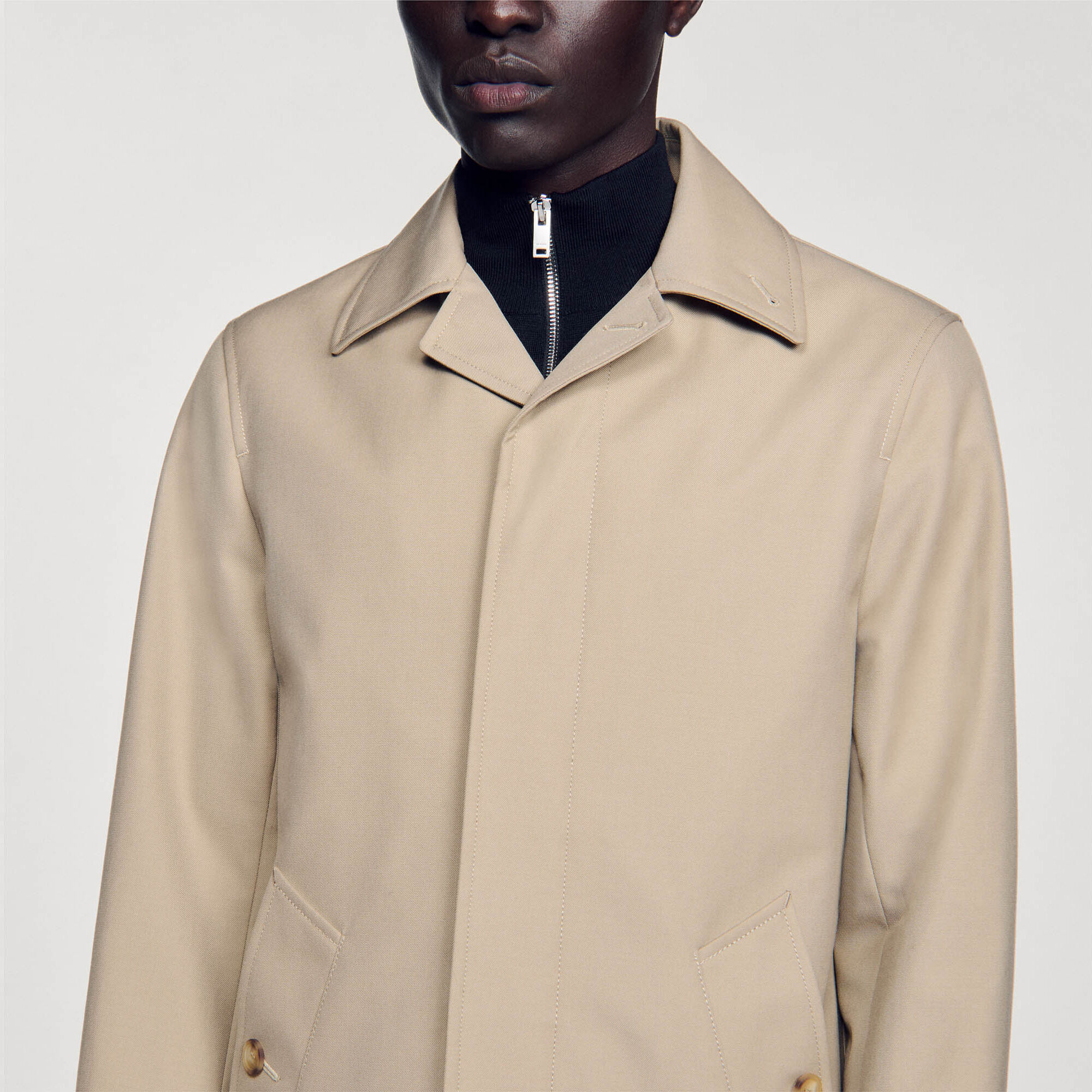 Straight-cut waterproof jacket