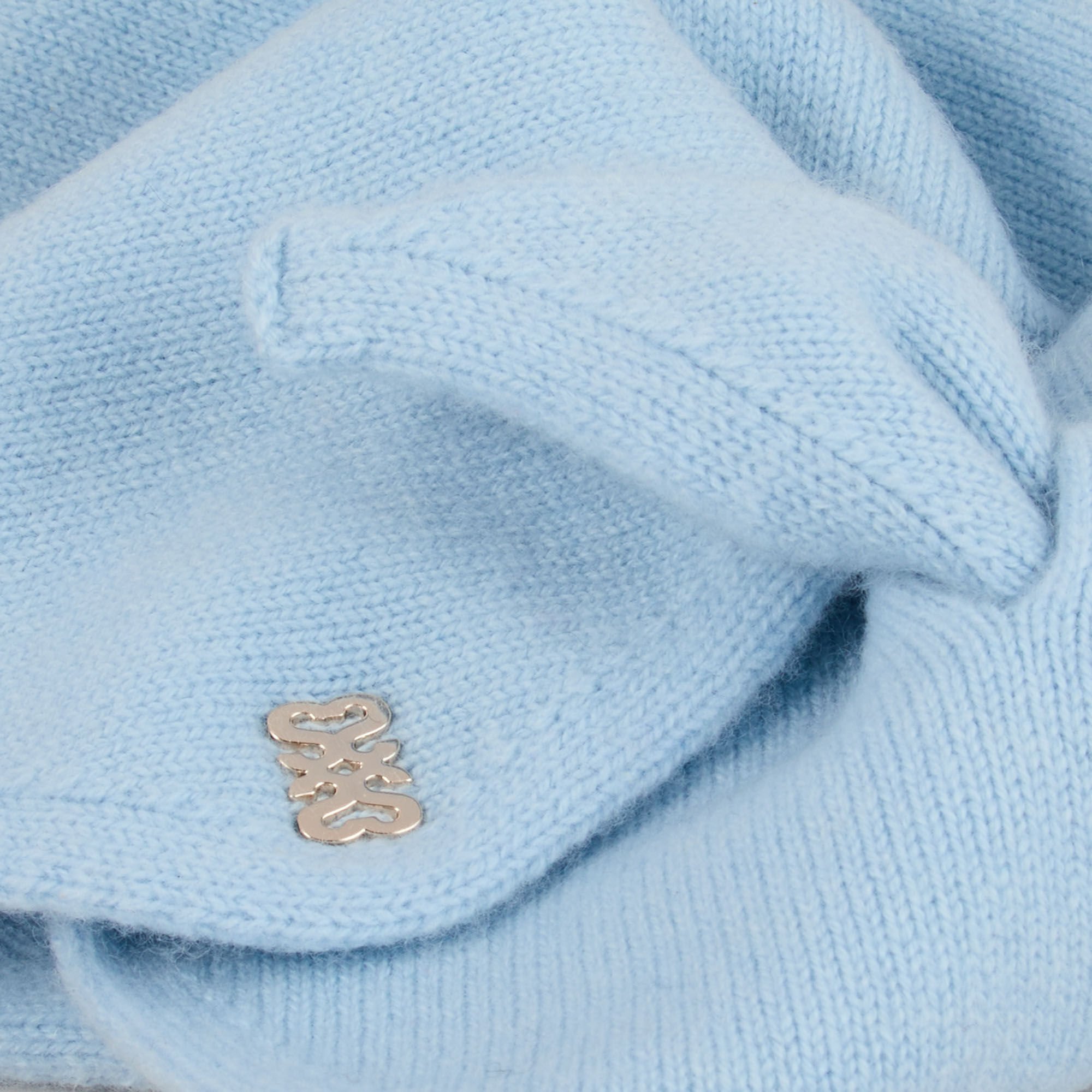 Wool and cashmere scarf Wool and cashmere scarf