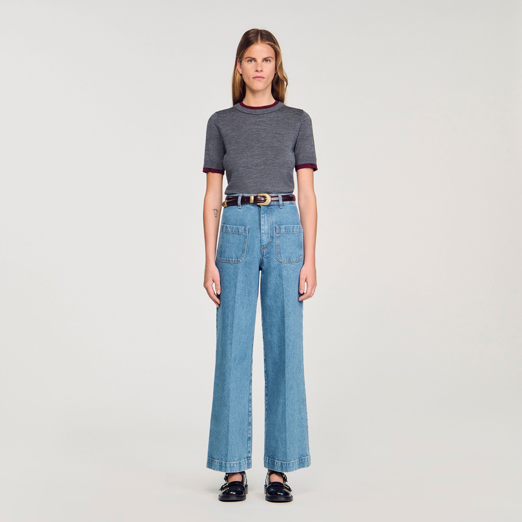 Two-tone cropped sweater