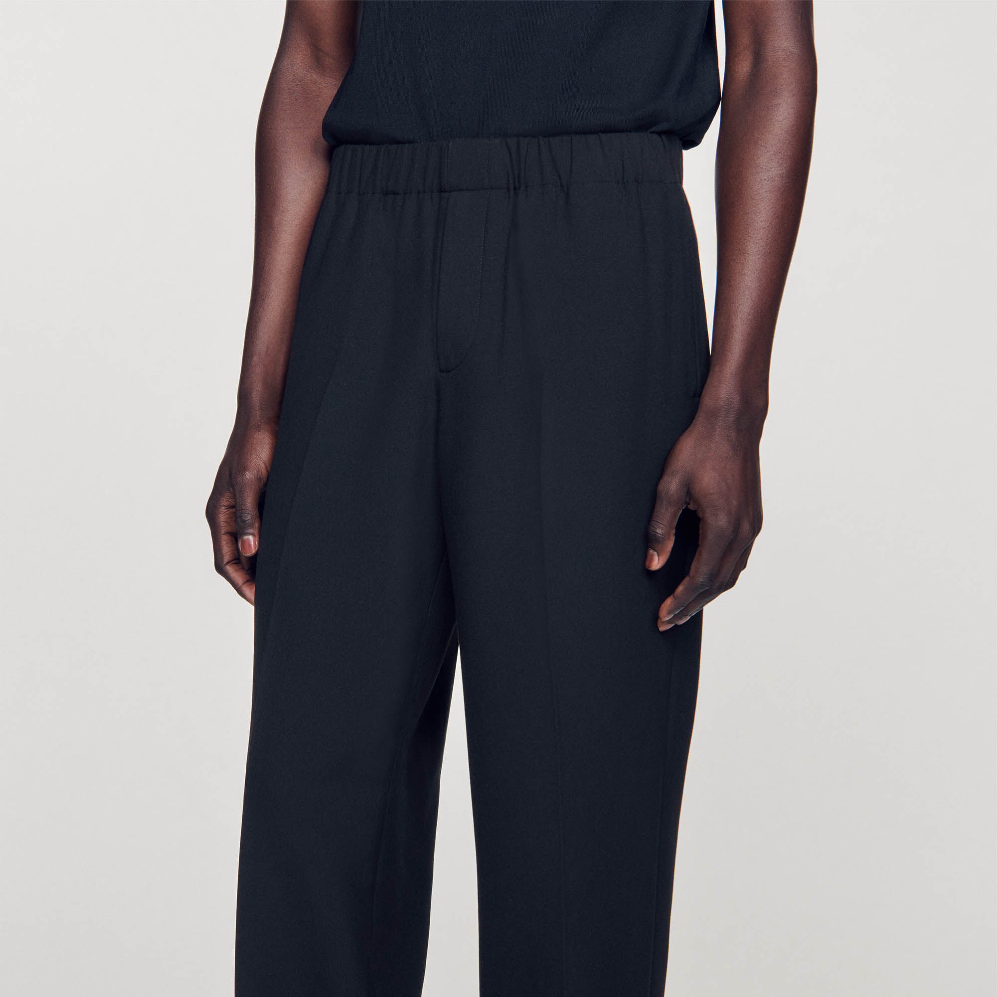 Wide-leg trousers