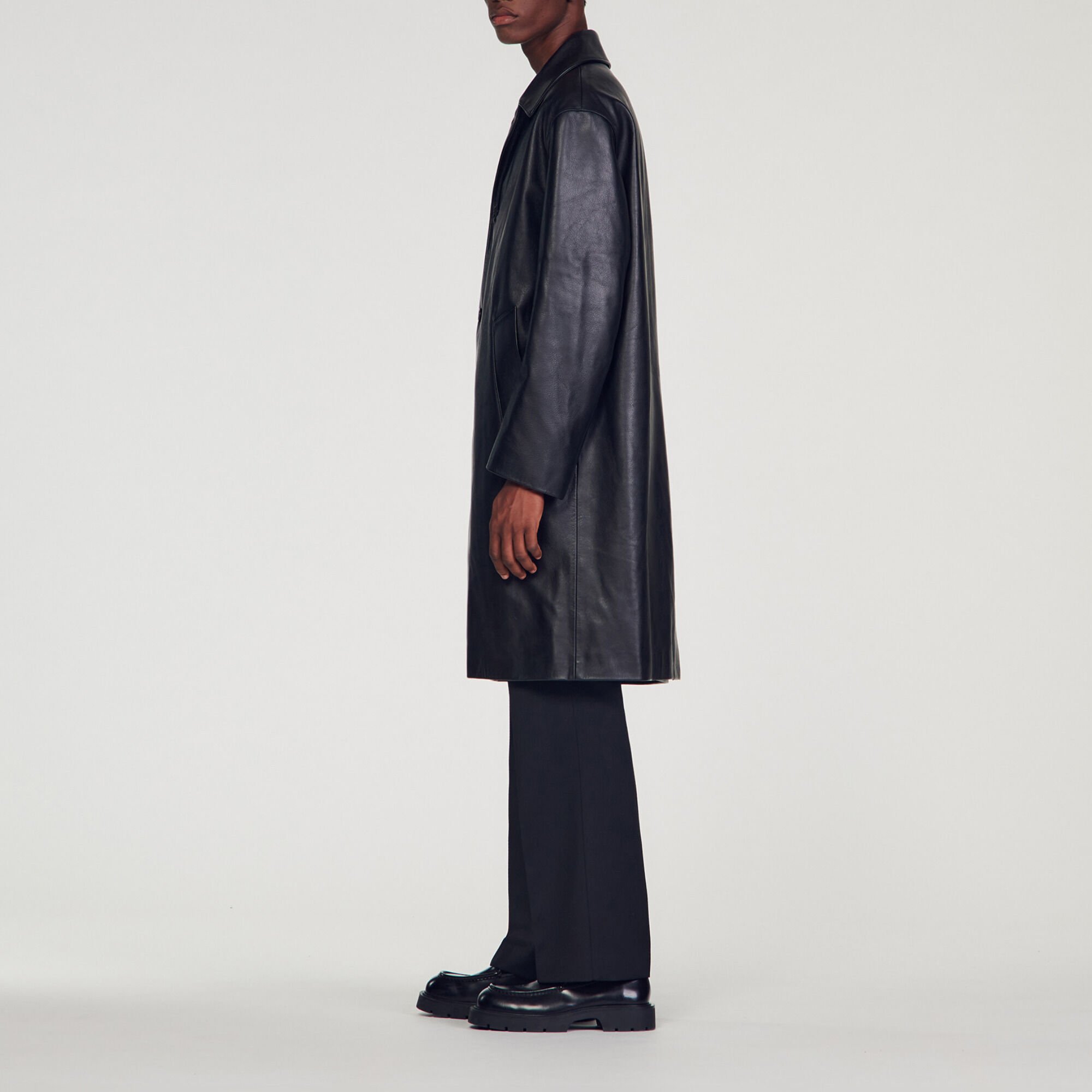 Long leather coat 