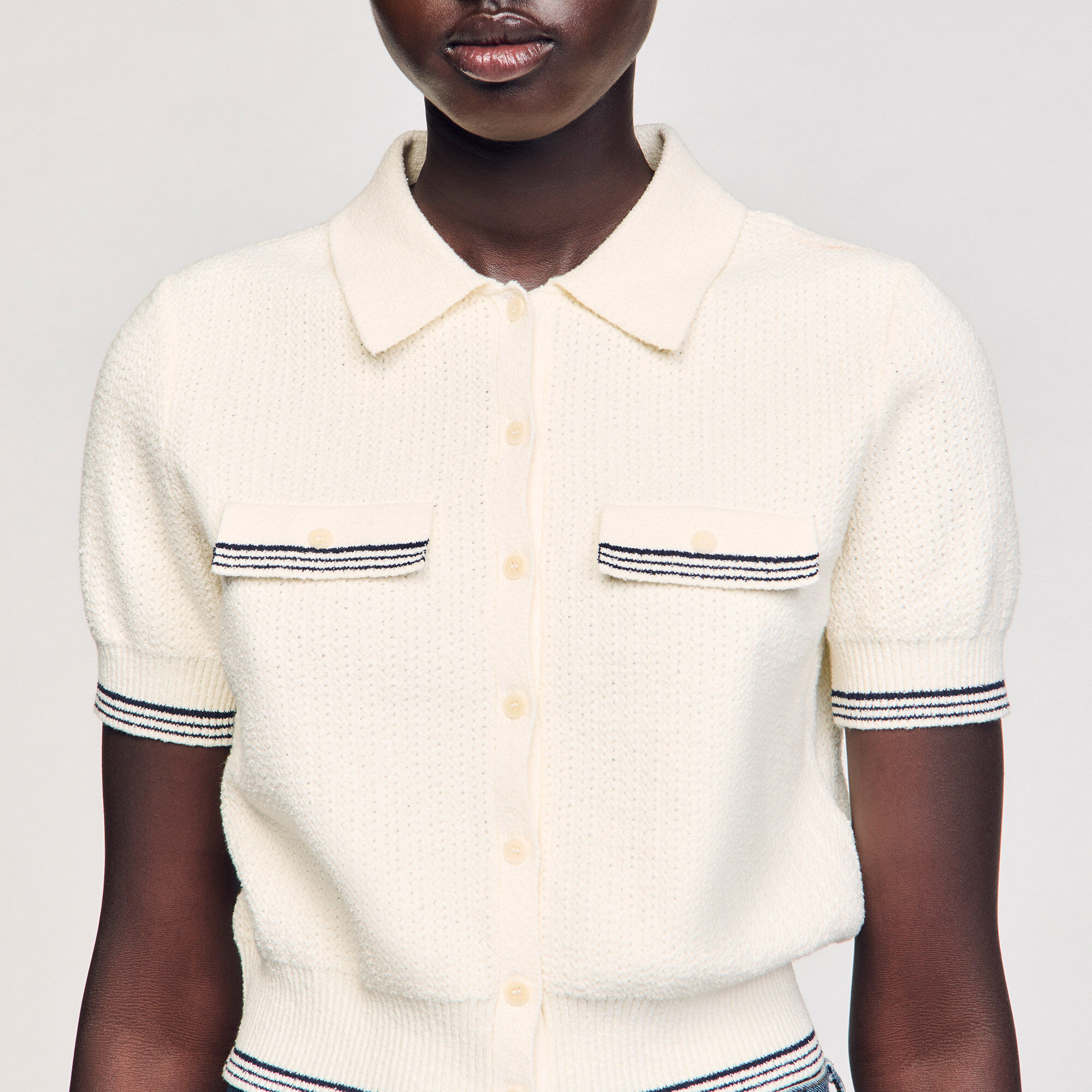 ★パリ発 sandro★ ボーダー ボタン ショート コンビネゾン ECRU Cropped cardigan with pearl buttons white / beige For Women