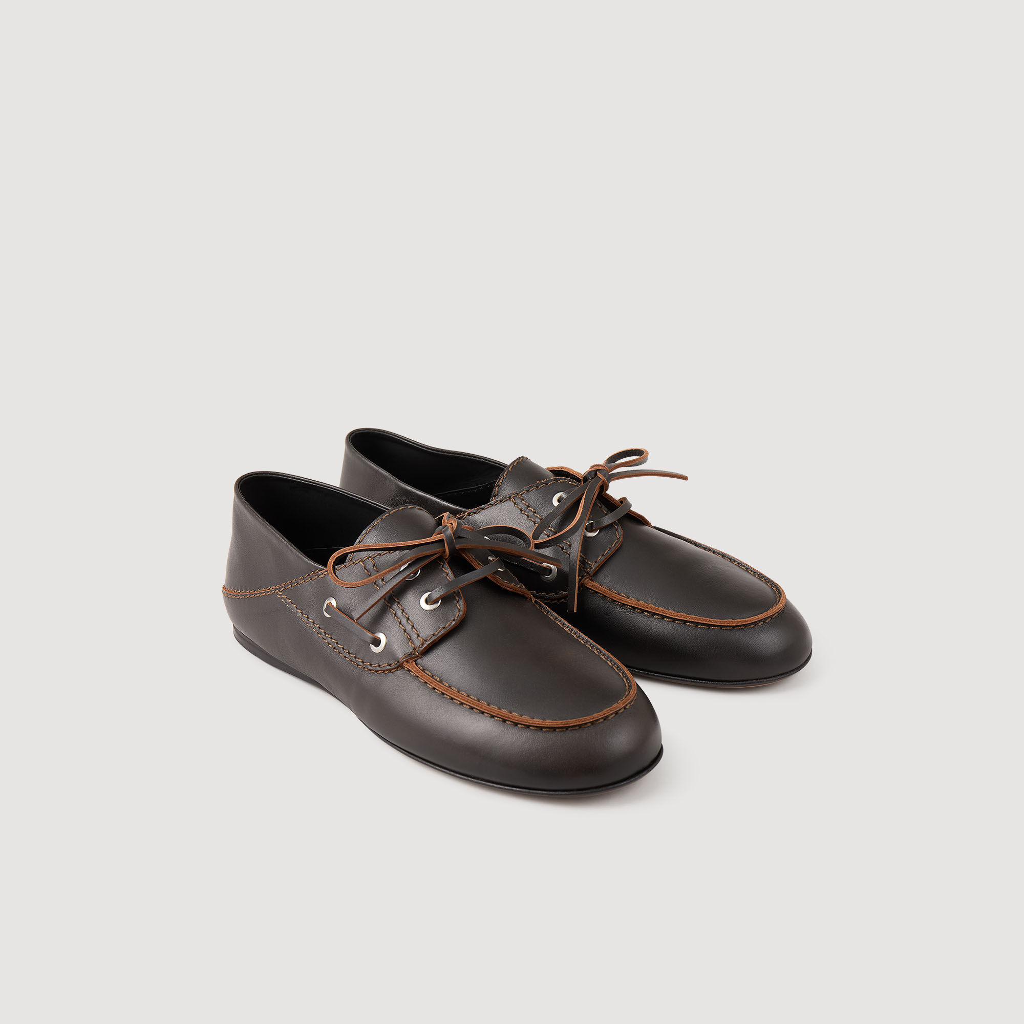Leather boat shoe loafers