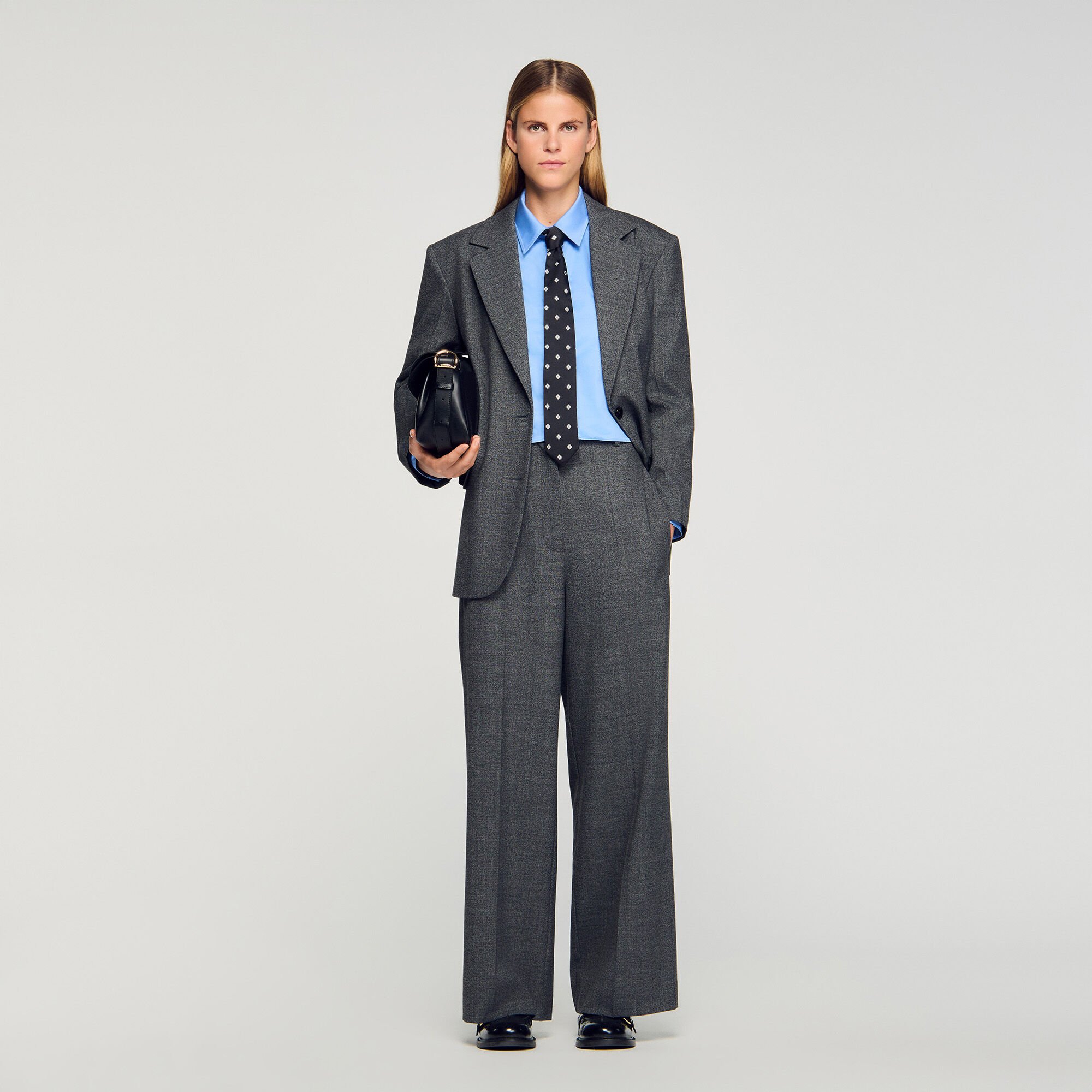 Straight and wide trousers