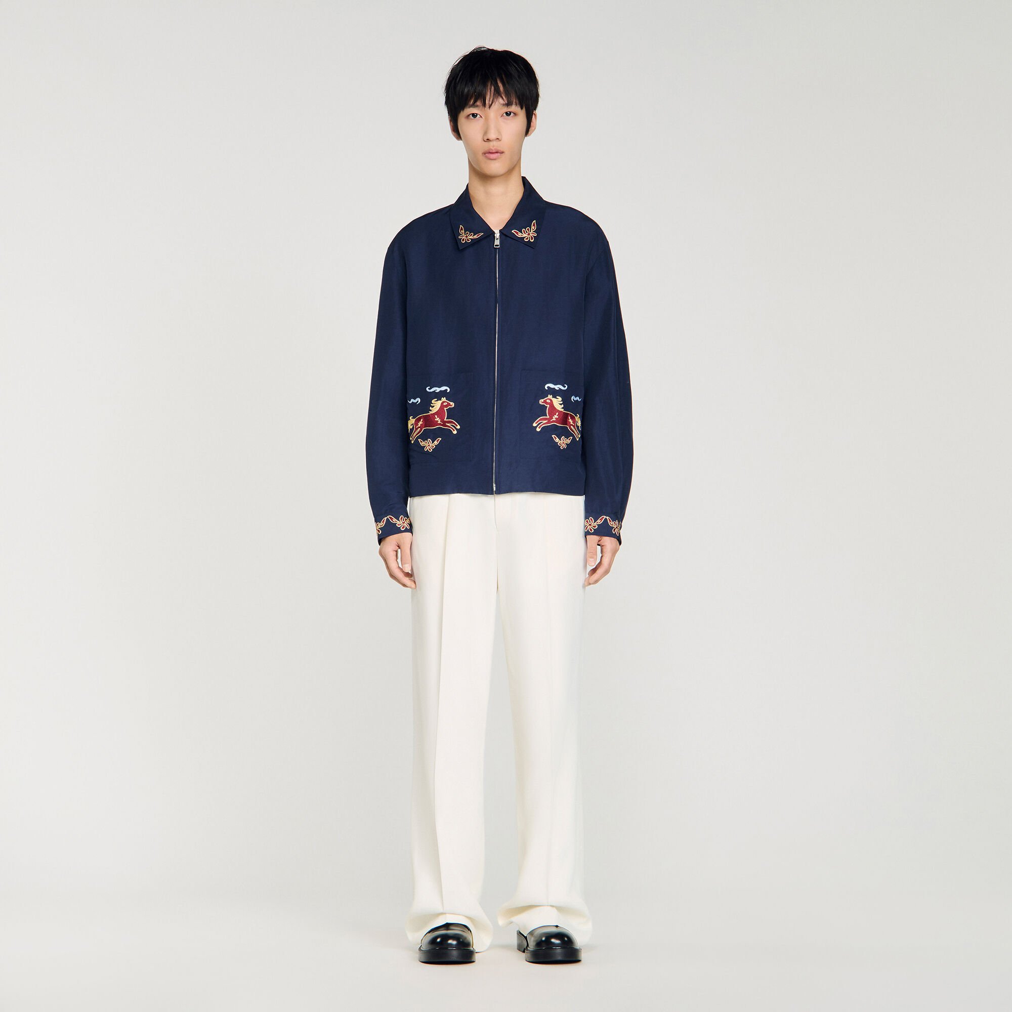 Embroidered wing collar jacket