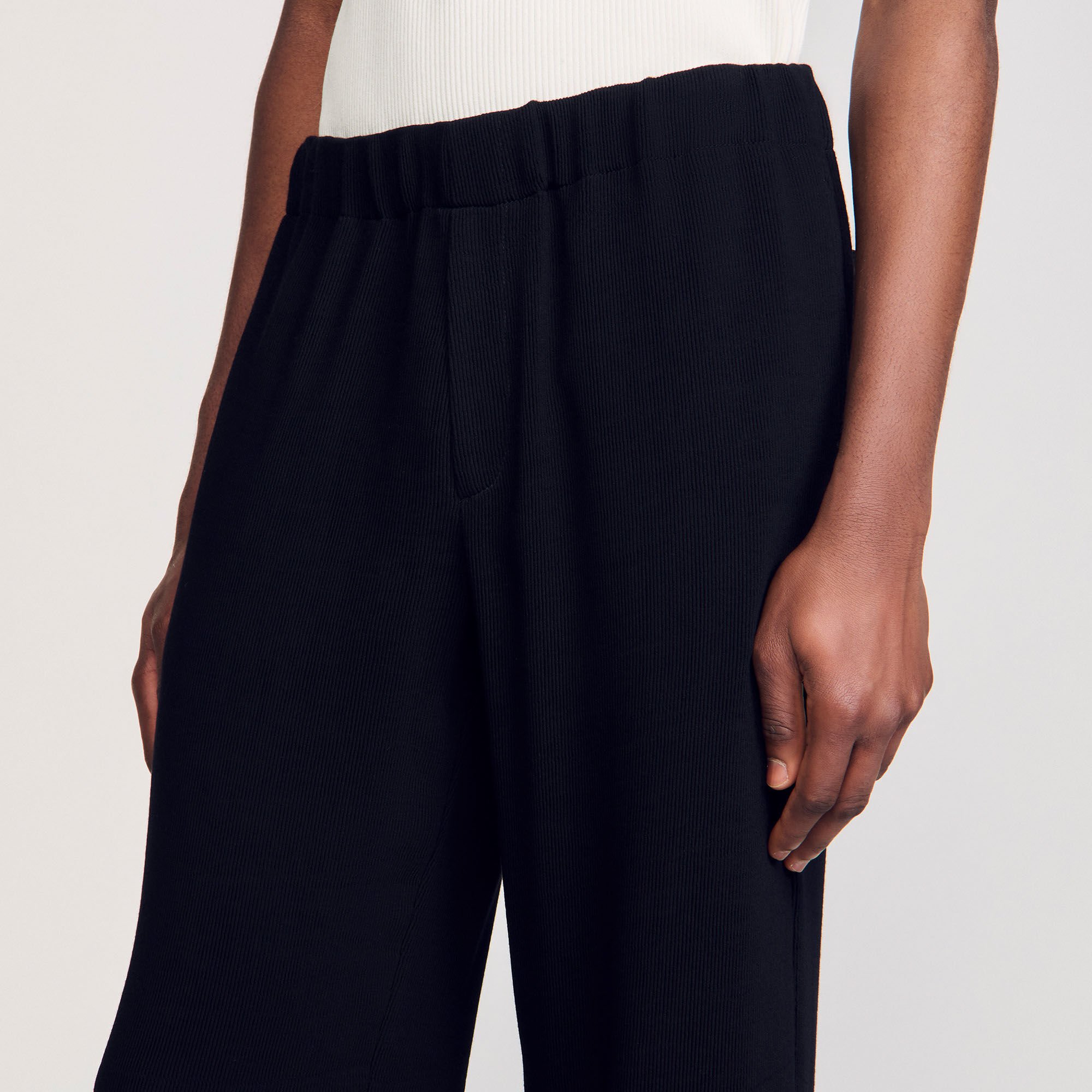 Pleated trousers