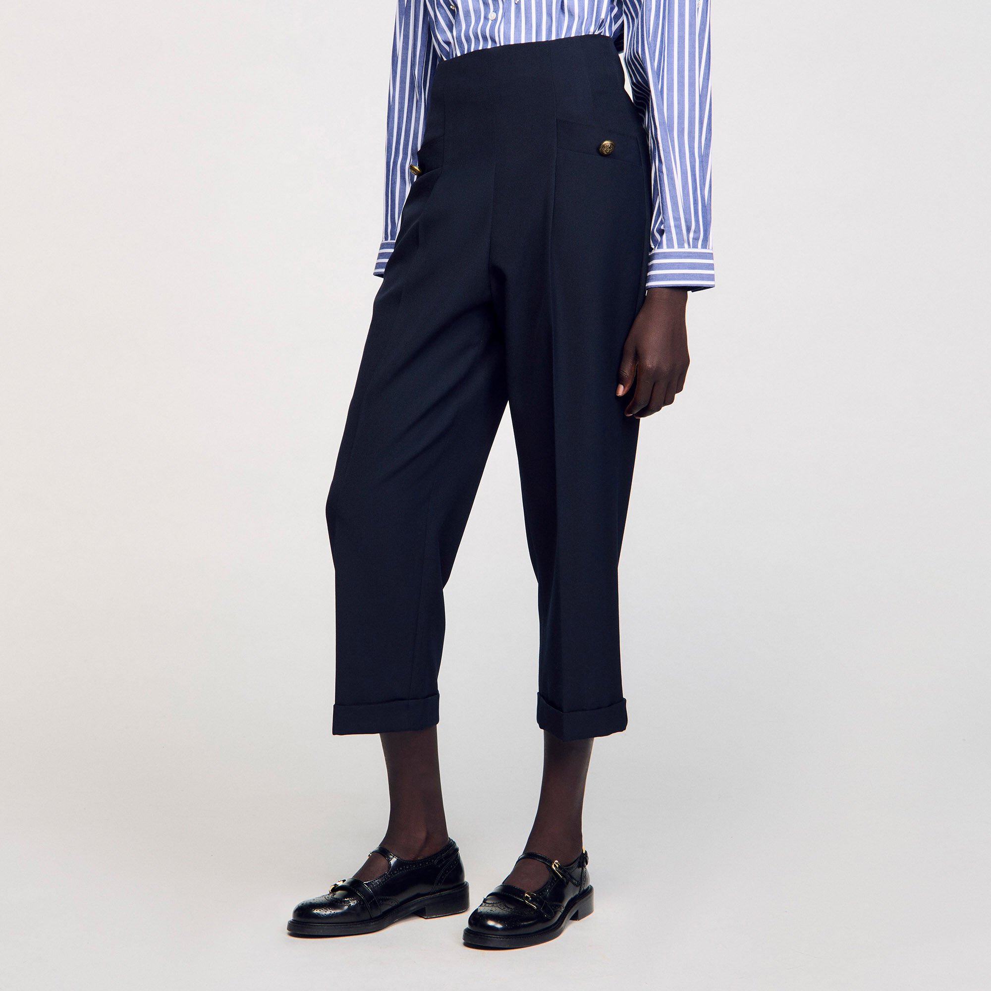 Wide legs trousers