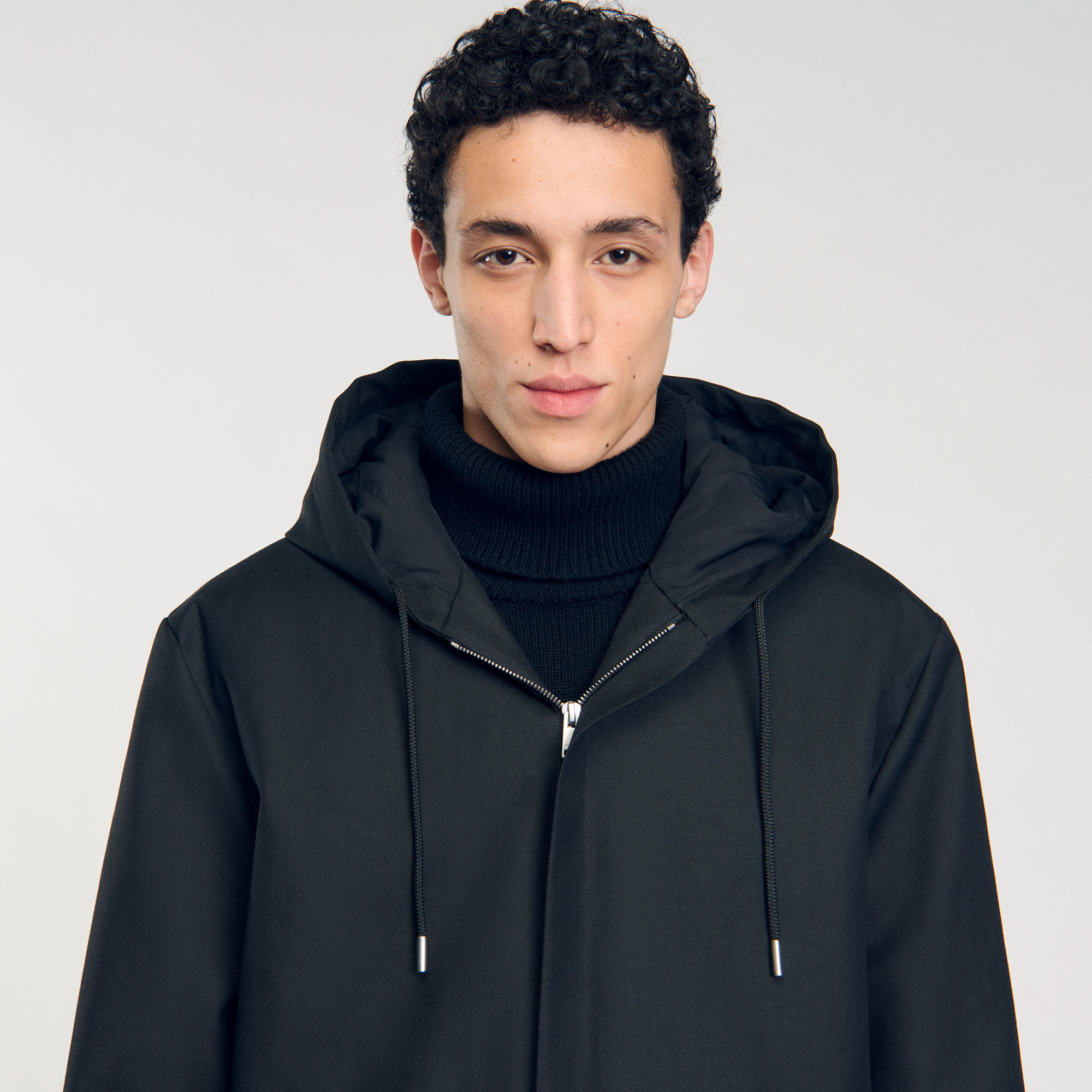 Hooded parka with zip