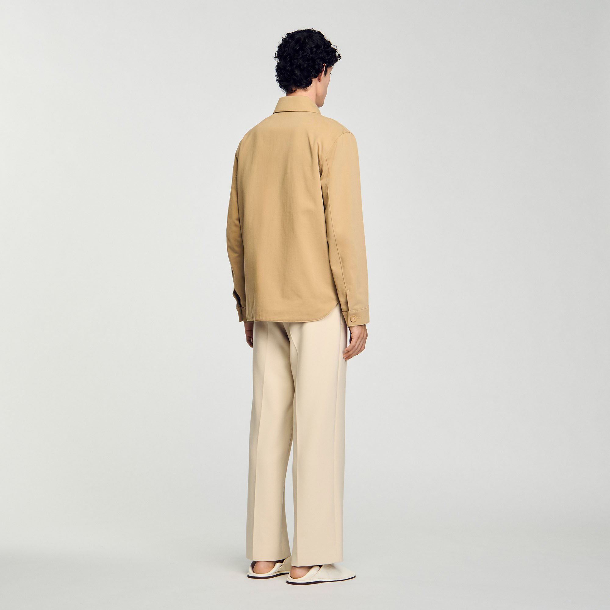 Oversized shirt with pockets