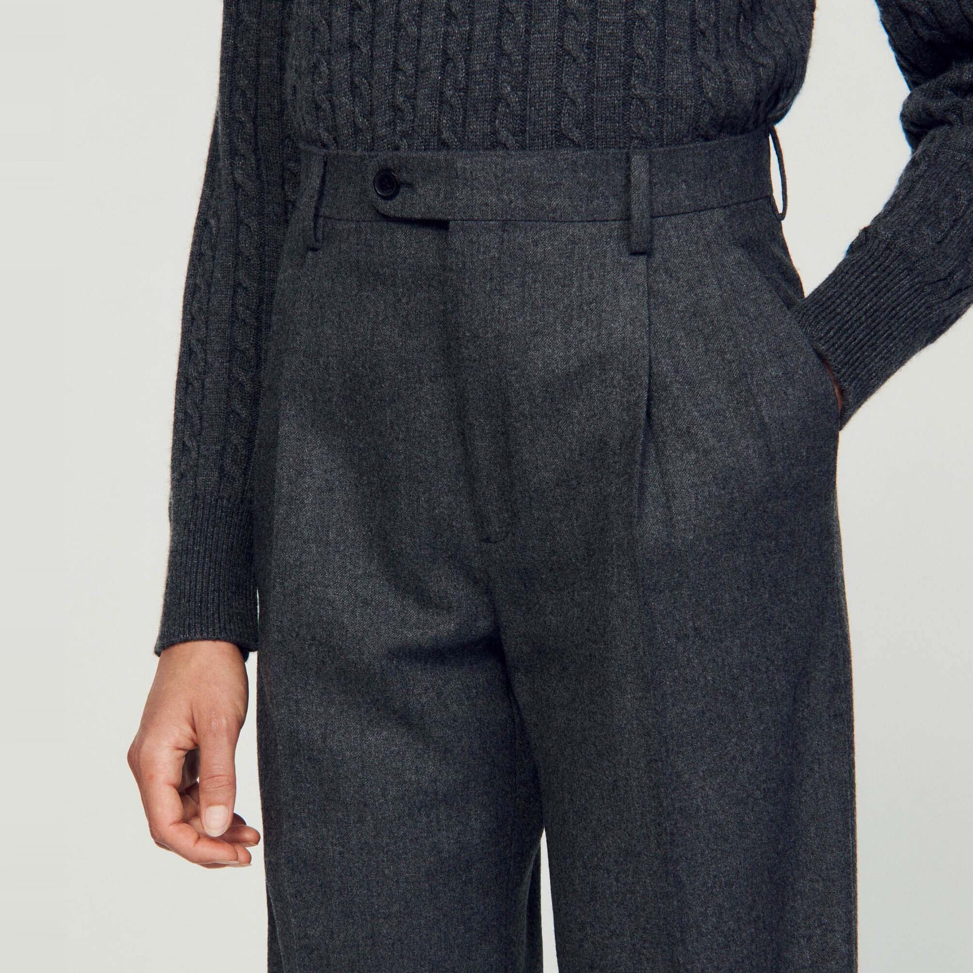 Straight-leg pants