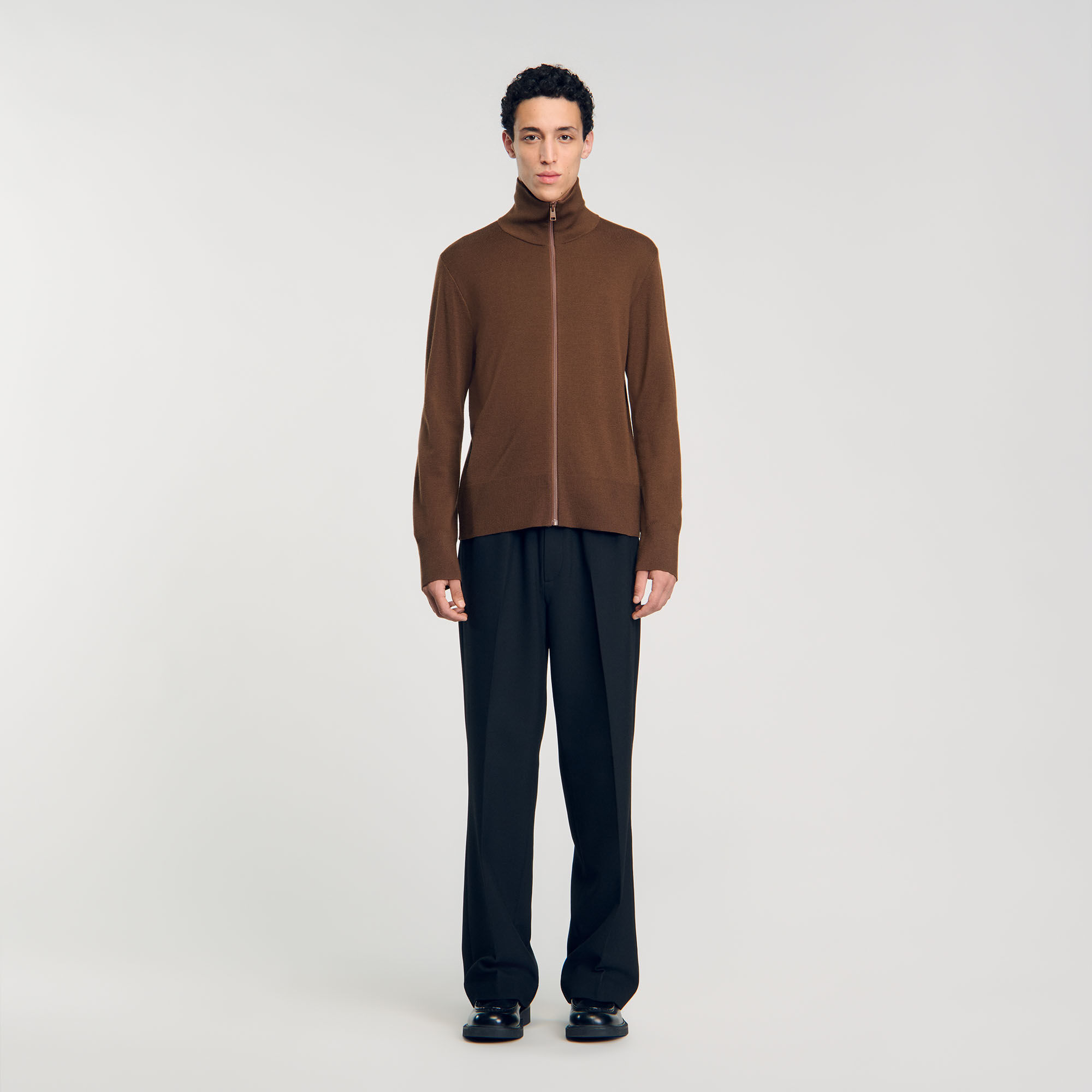 Zip-up wool cardigan