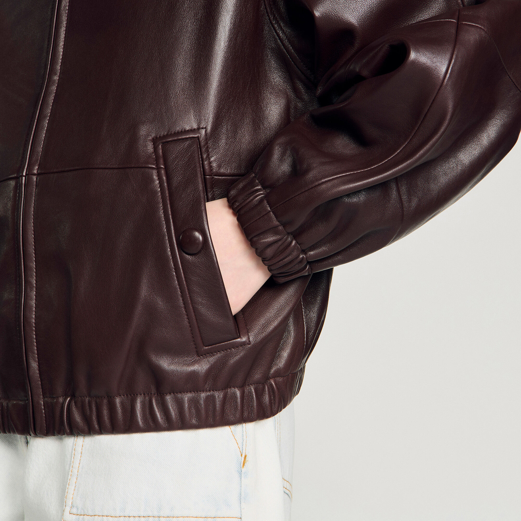 Oversized zip-up leather jacket brown For Women | Sandro Paris