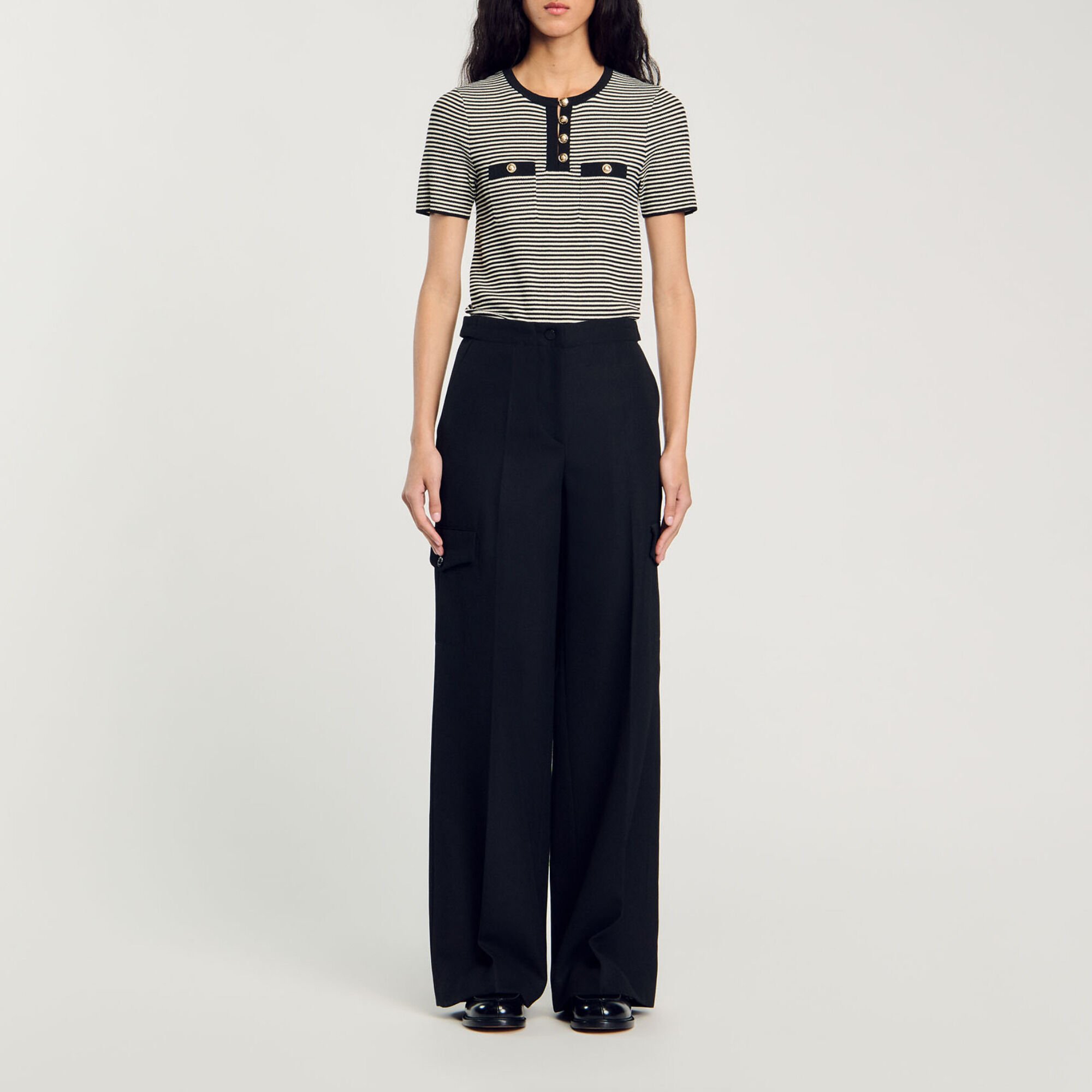 Wide-leg trousers