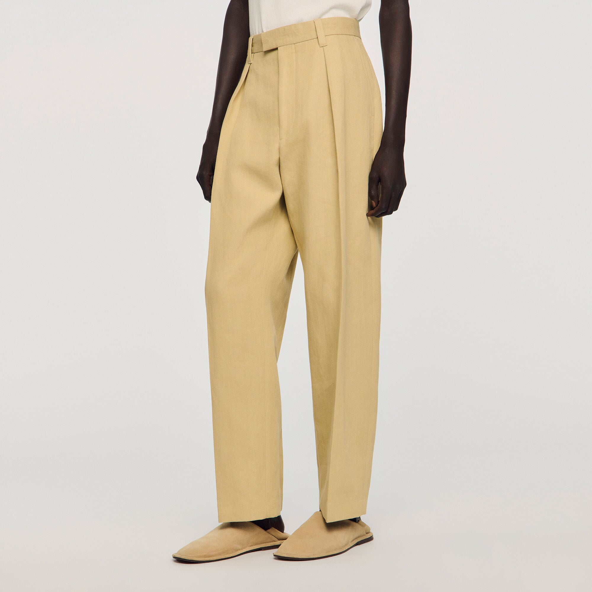Wide pleated cotton-linen trousers