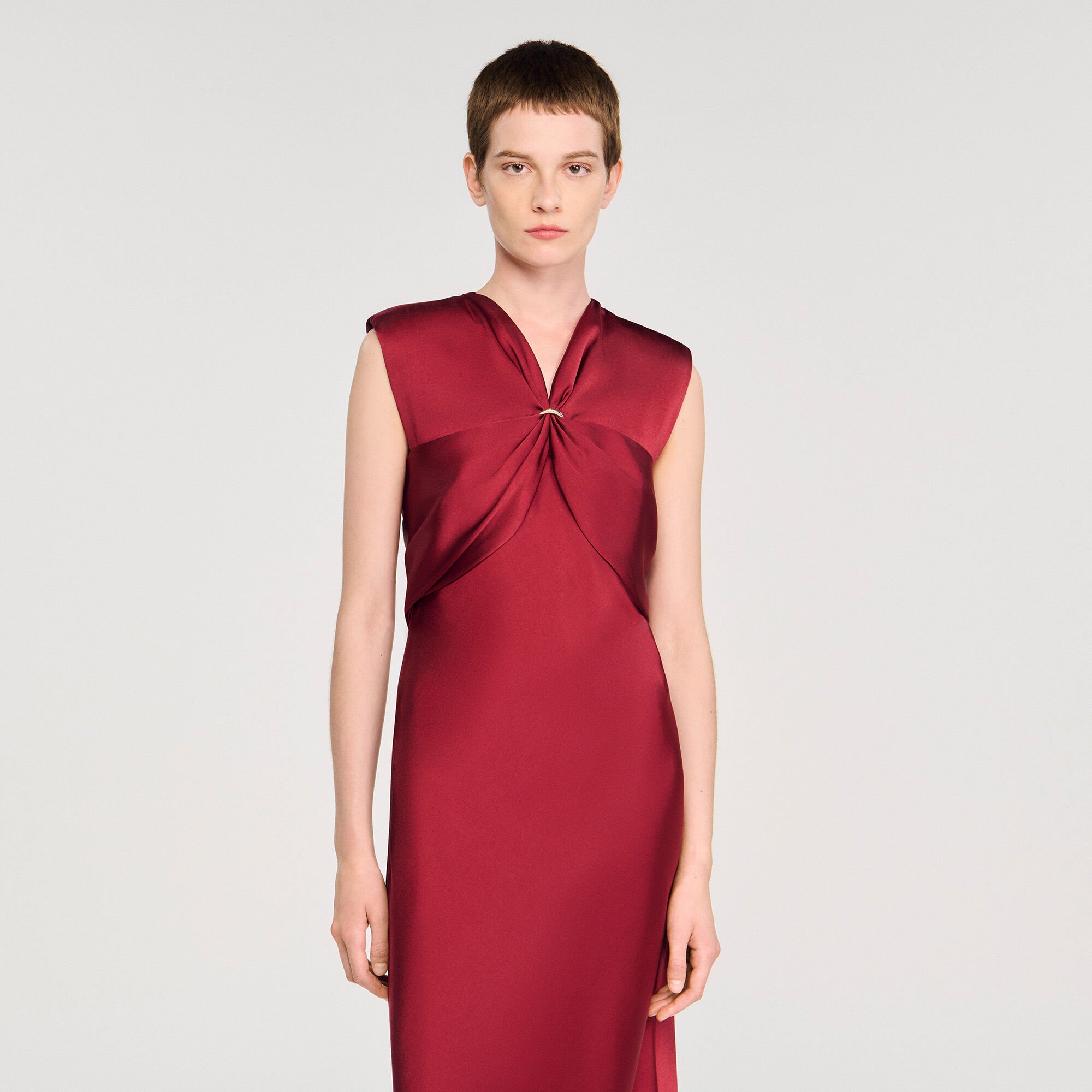 V-neck maxi dress