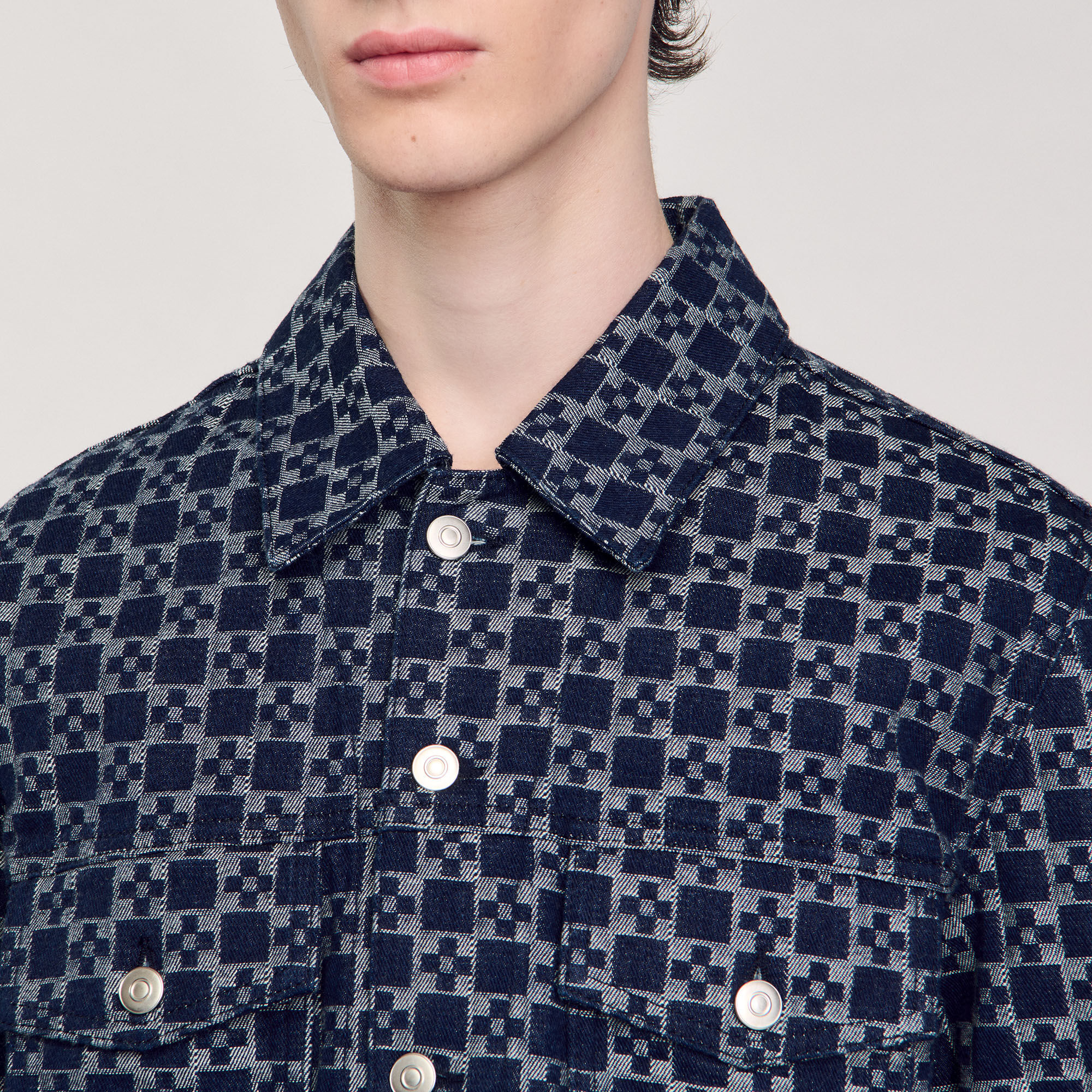 Square cross denim jacket