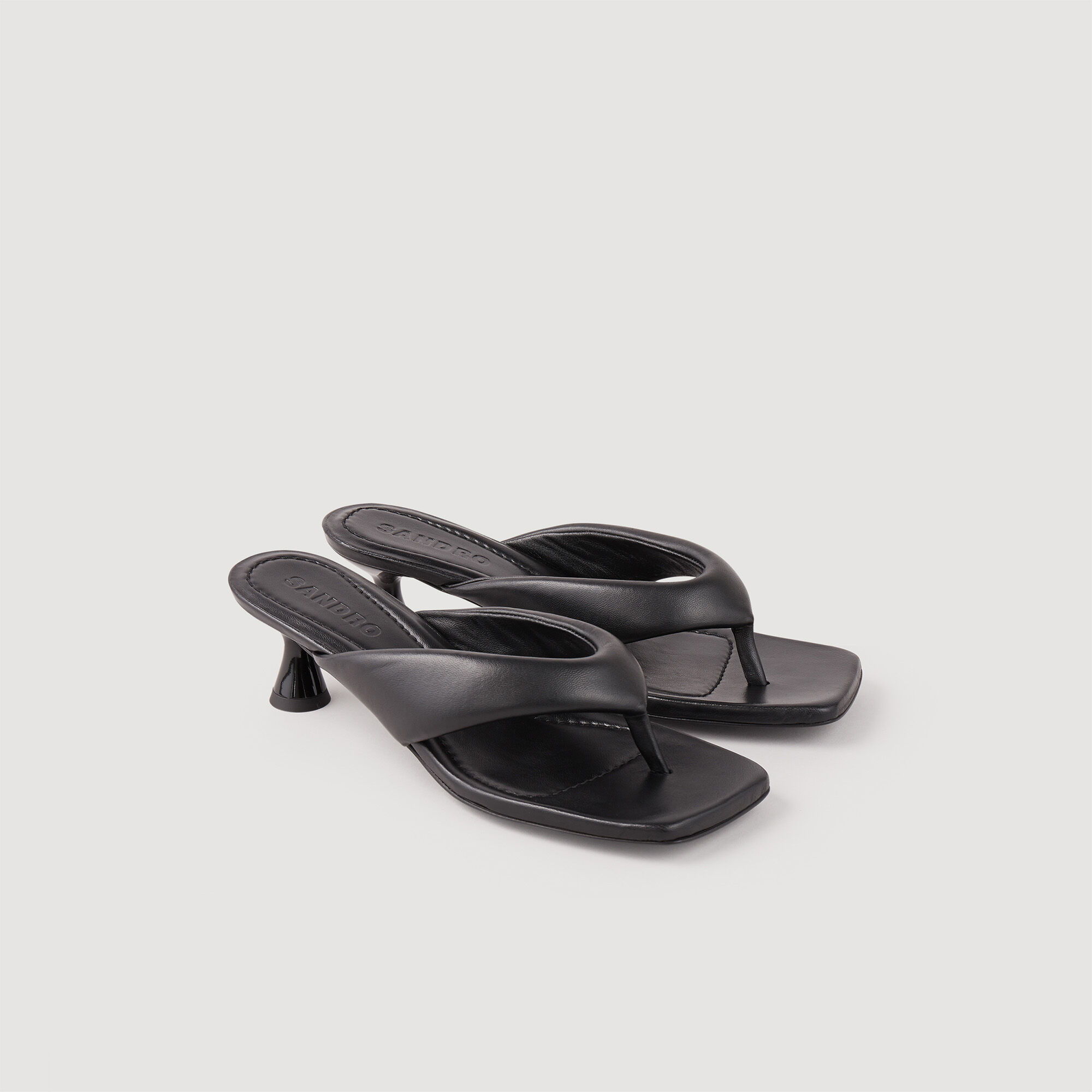 Toe-post mules