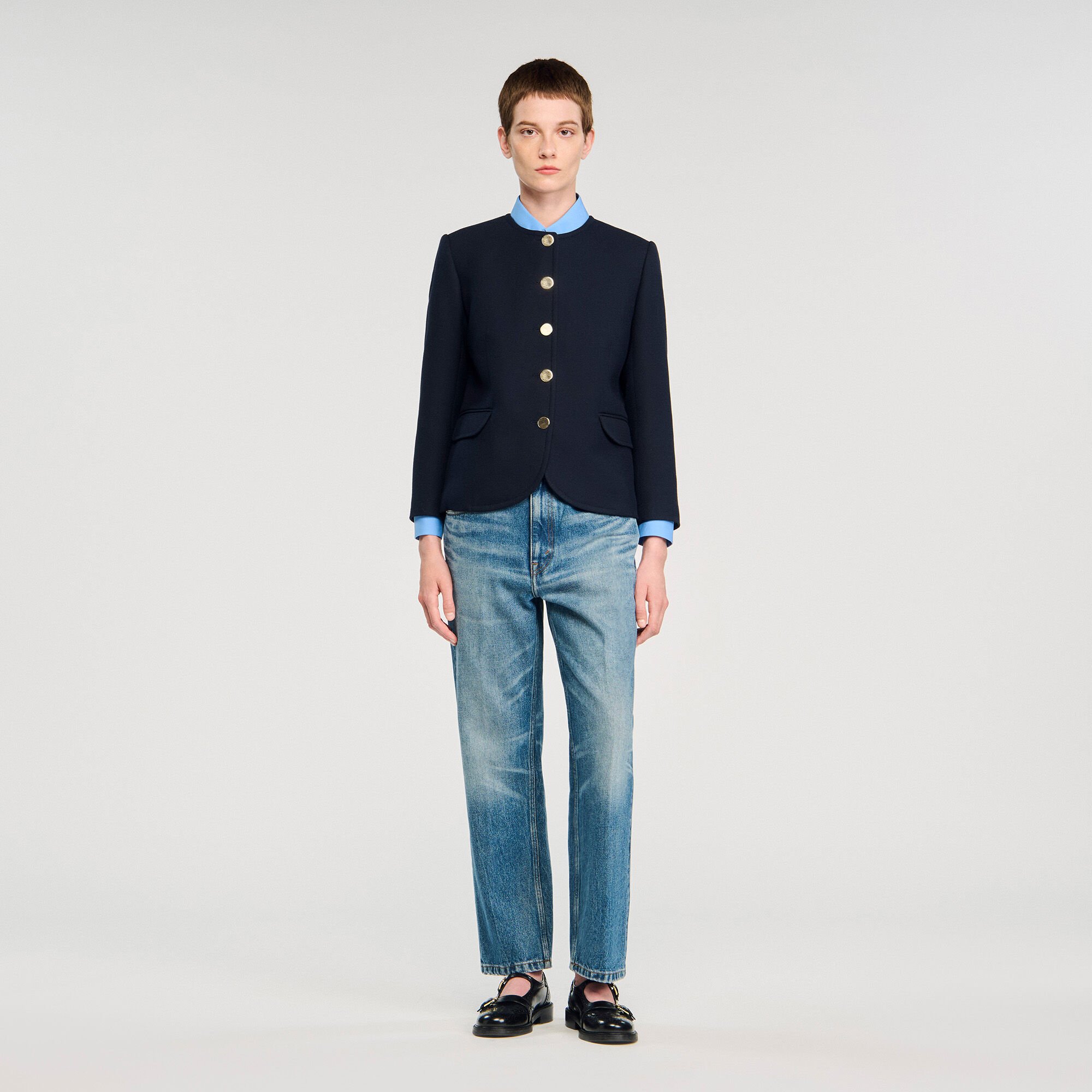 Round collar jacket