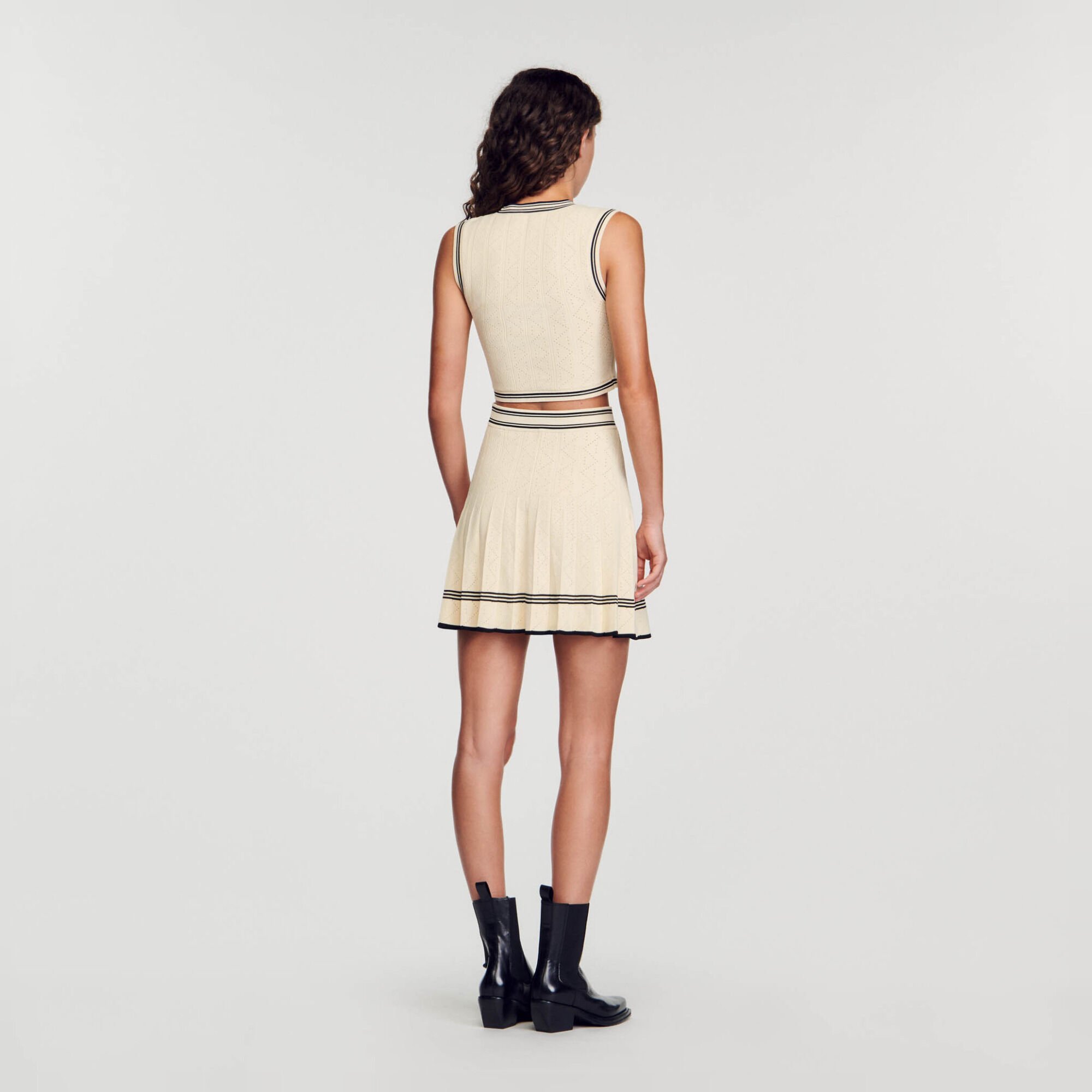 Cropped sleeveless sweater