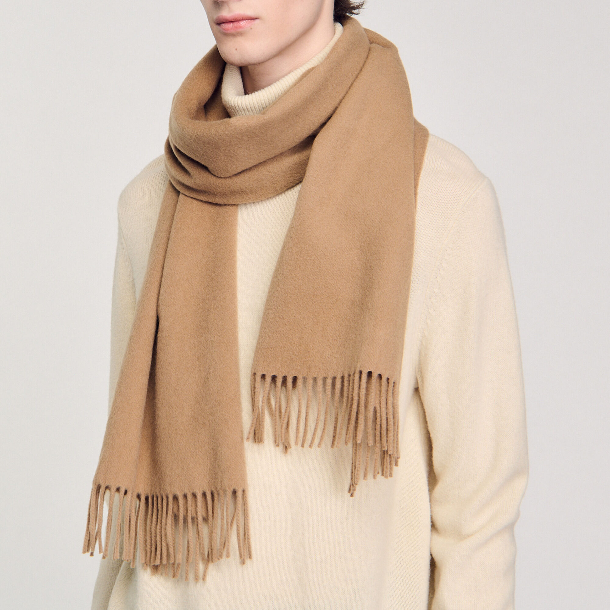 Straight-leg trousers