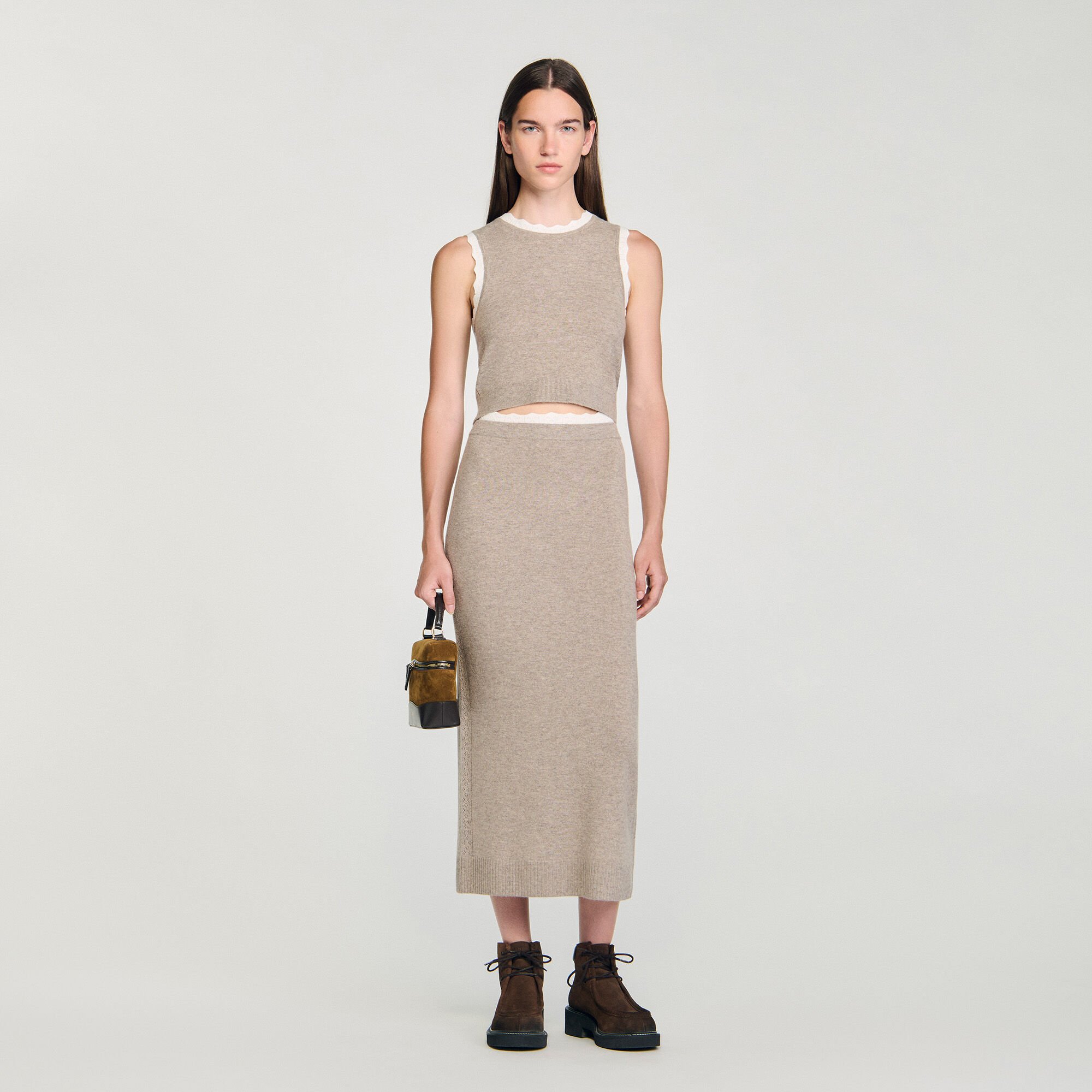 Maxi two-tone knit skirt
