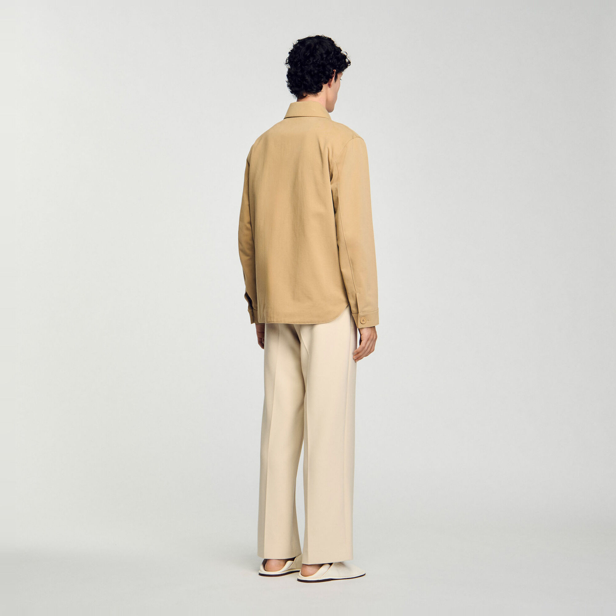 Oversized shirt with pockets