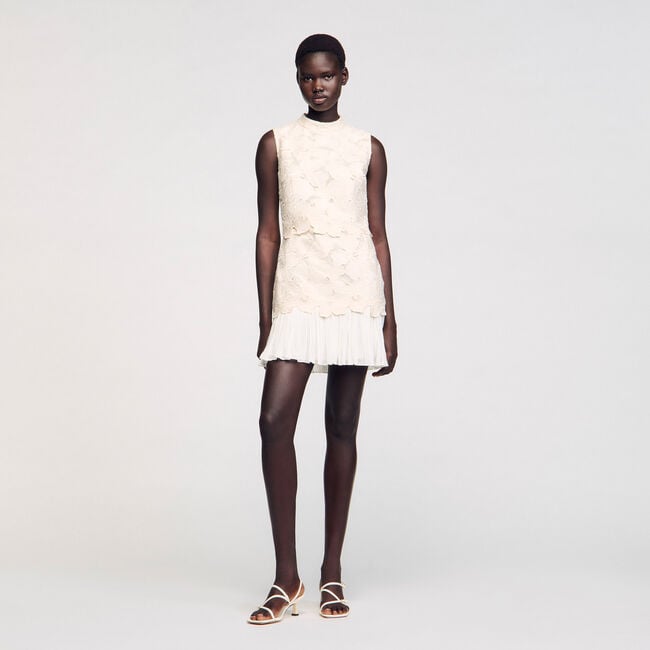 Short guipure dress
