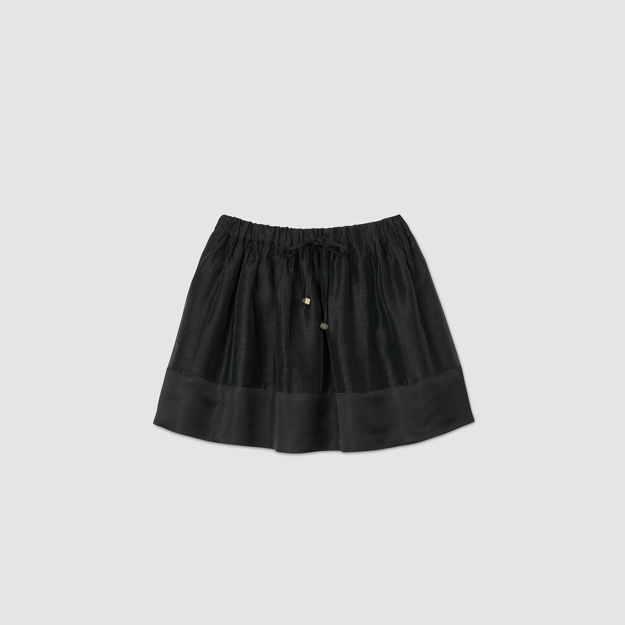 Short dual-material skirt