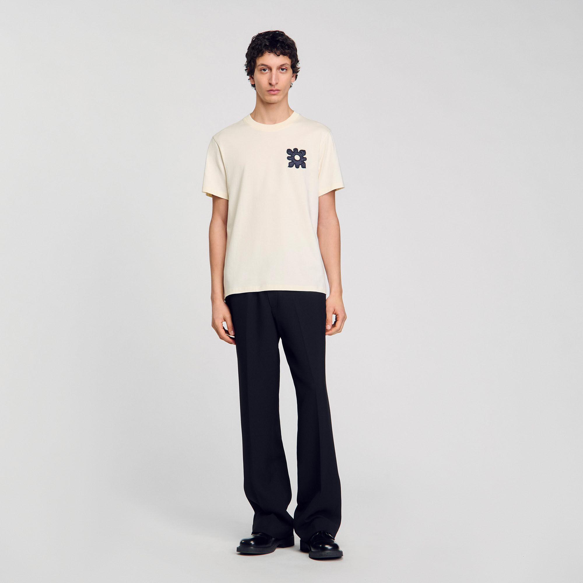 T-shirt with flower detail white / beige for Men | Sandro Paris