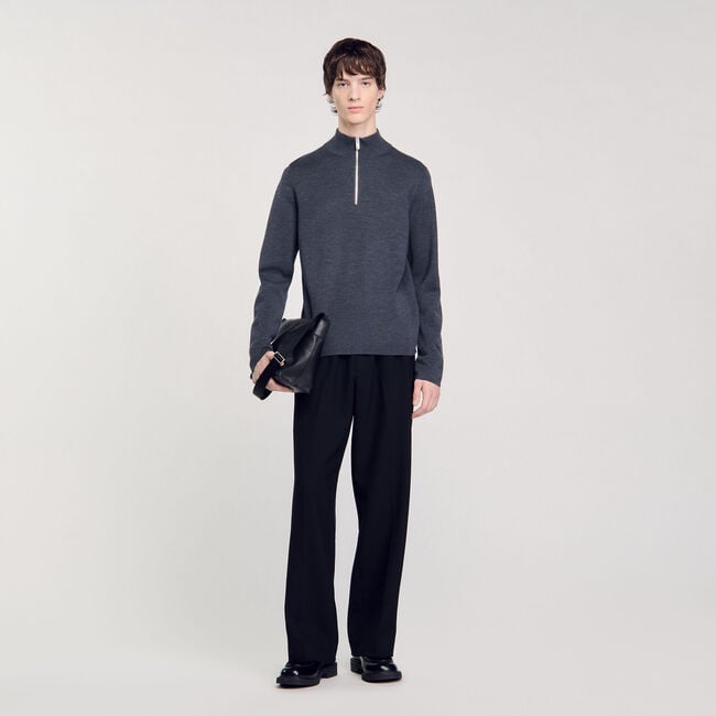 Wool sweater with zipped collar