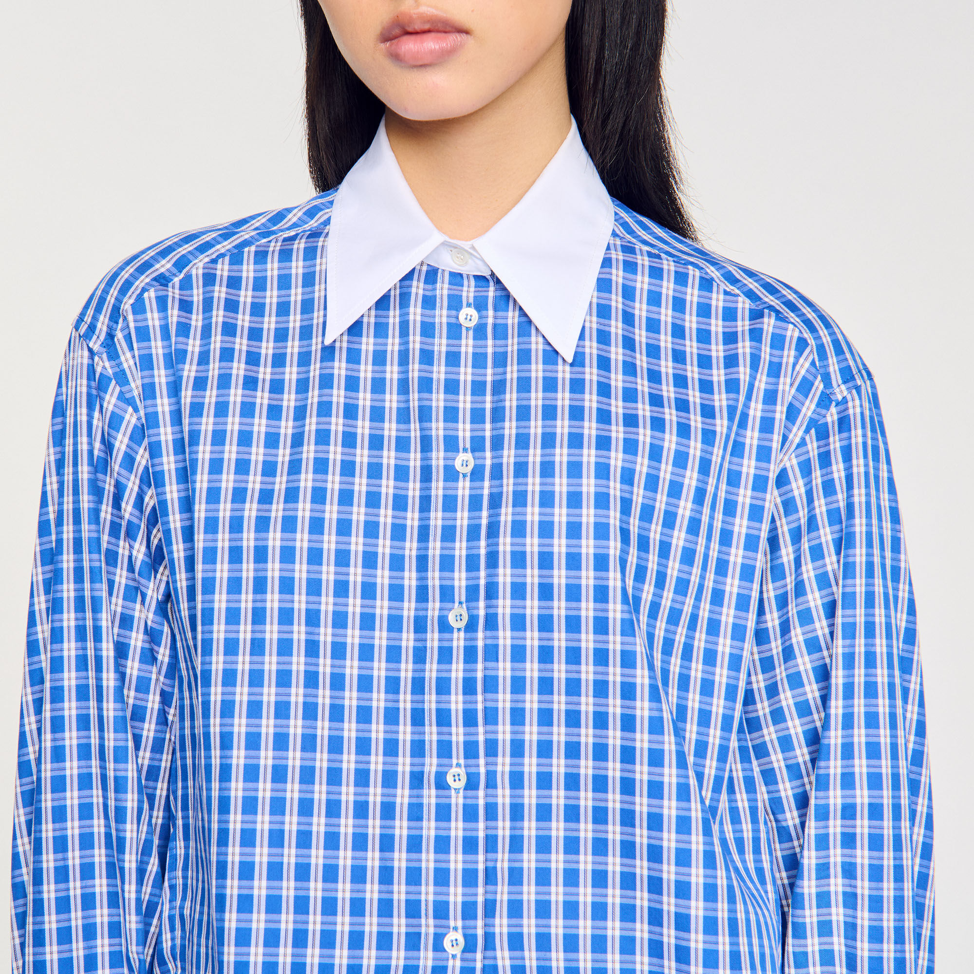 Short checked shirt