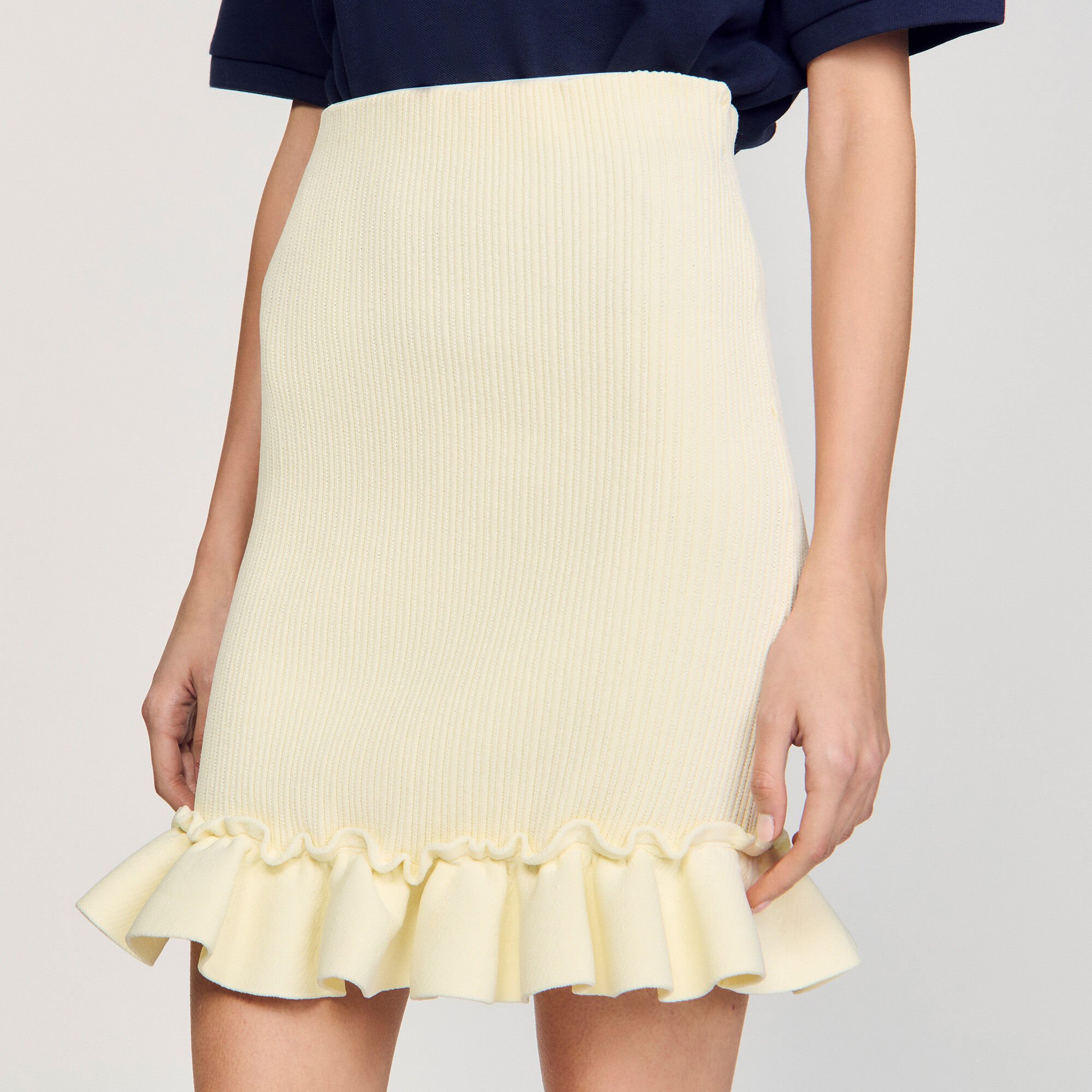 Knitted skirt with ruffle