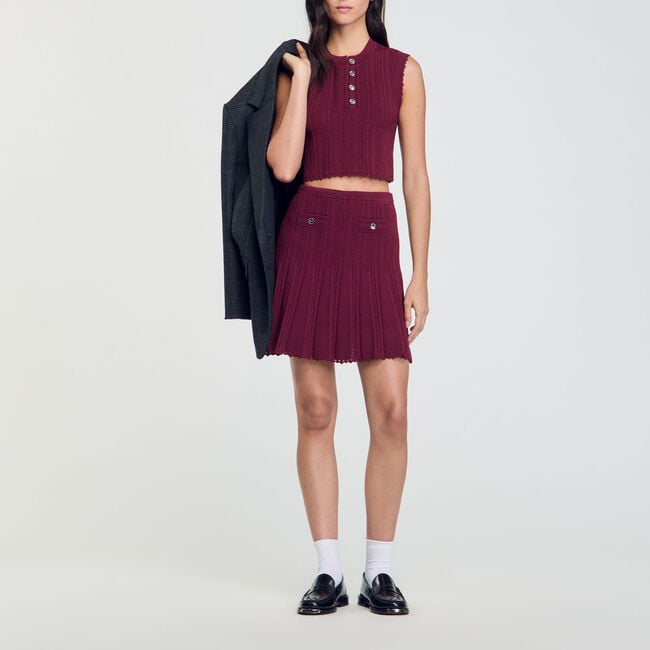 Short pleated knit skirt