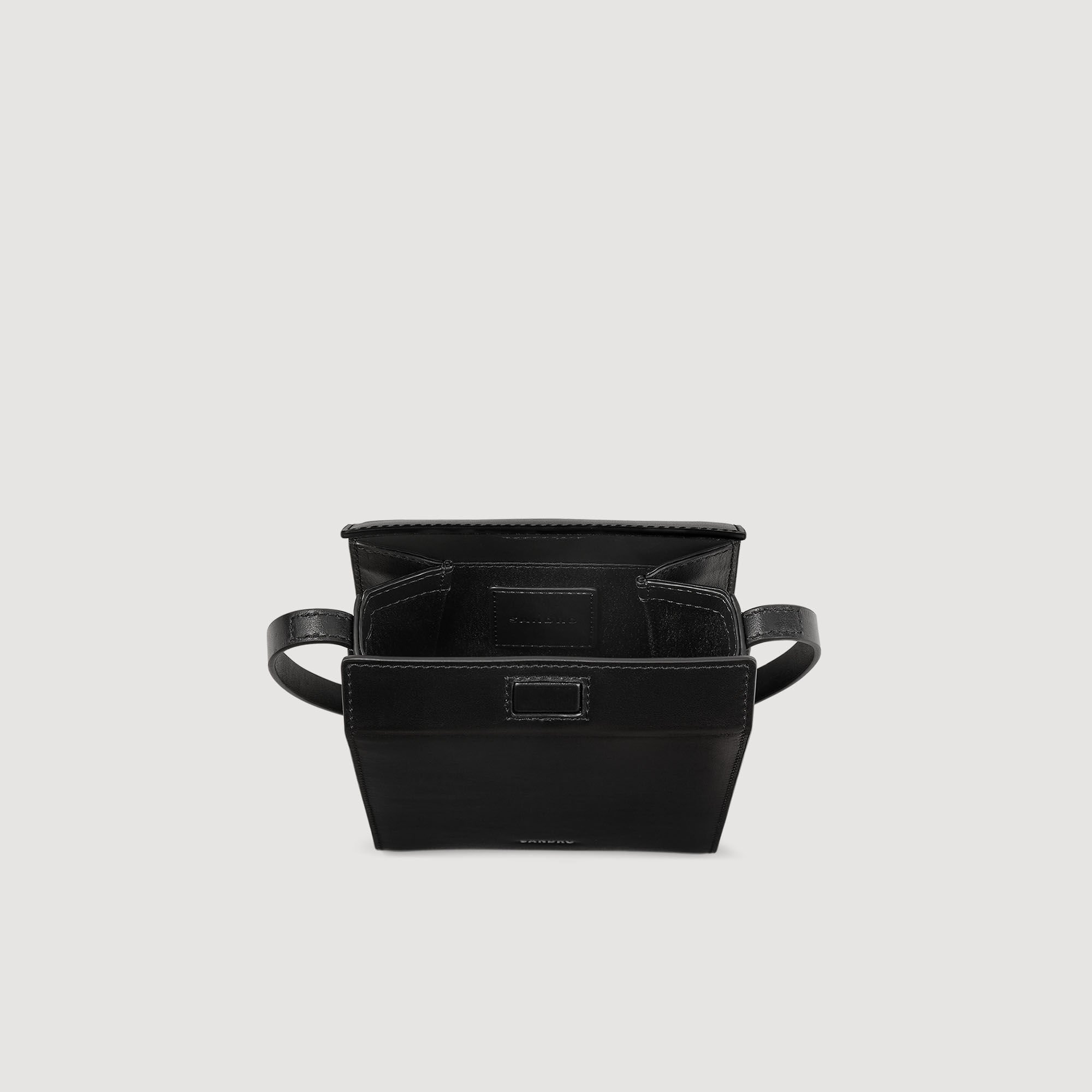 Leather shoulder bag