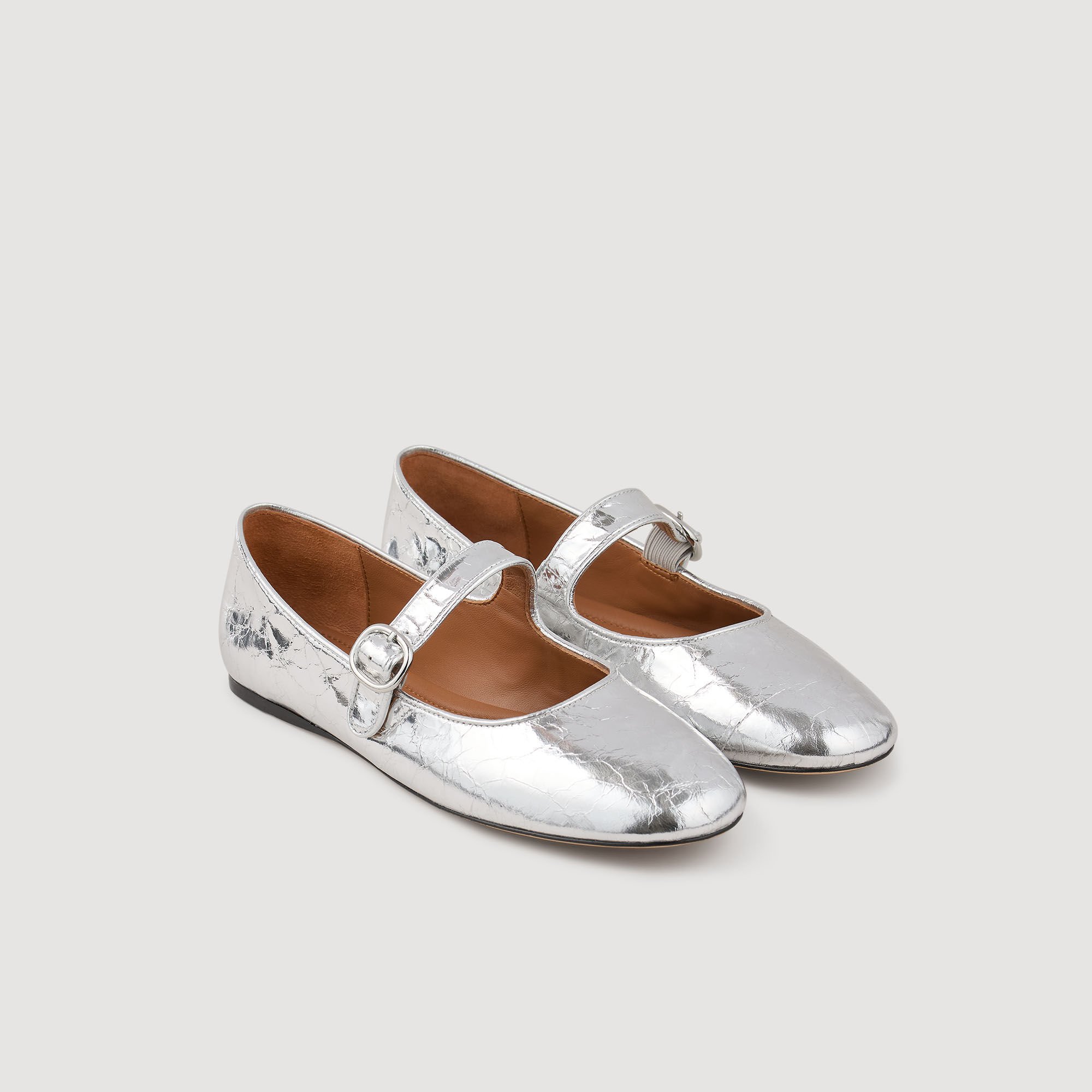 Shiny leather ballet flats