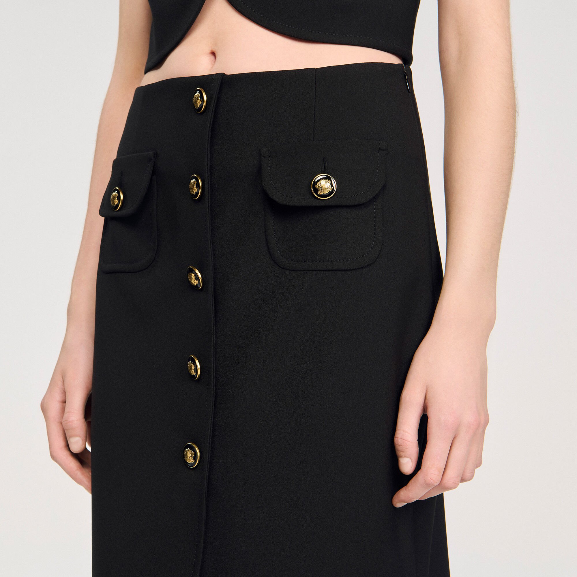 Buttoned midi skirt