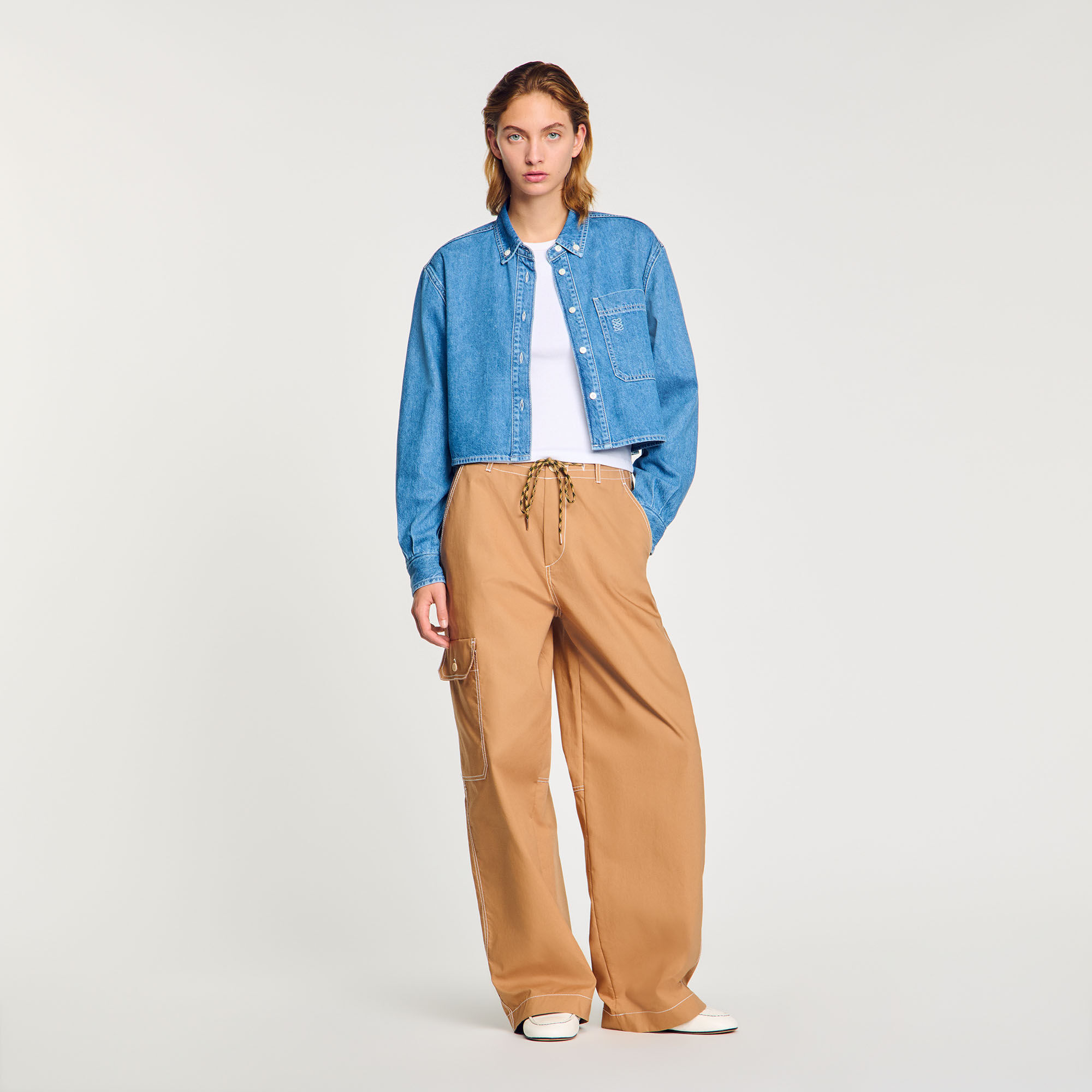 【海外限定】Sandroジャケット☆Chest-Pocket Cropped Cotton-Bl Cotton jacket blue for Men | Sandro Paris