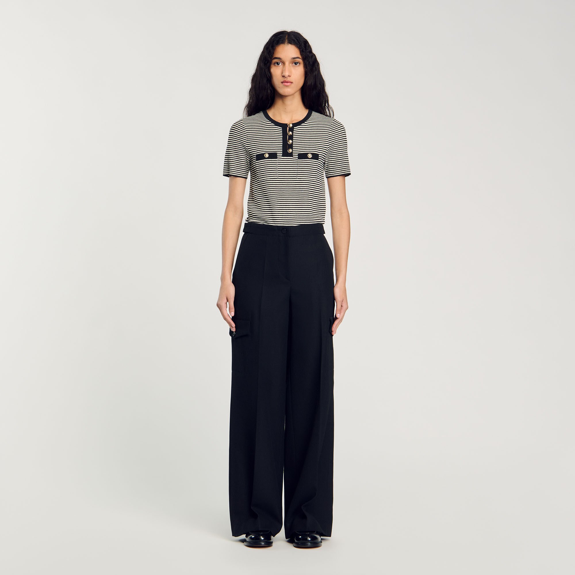 Wide-leg trousers