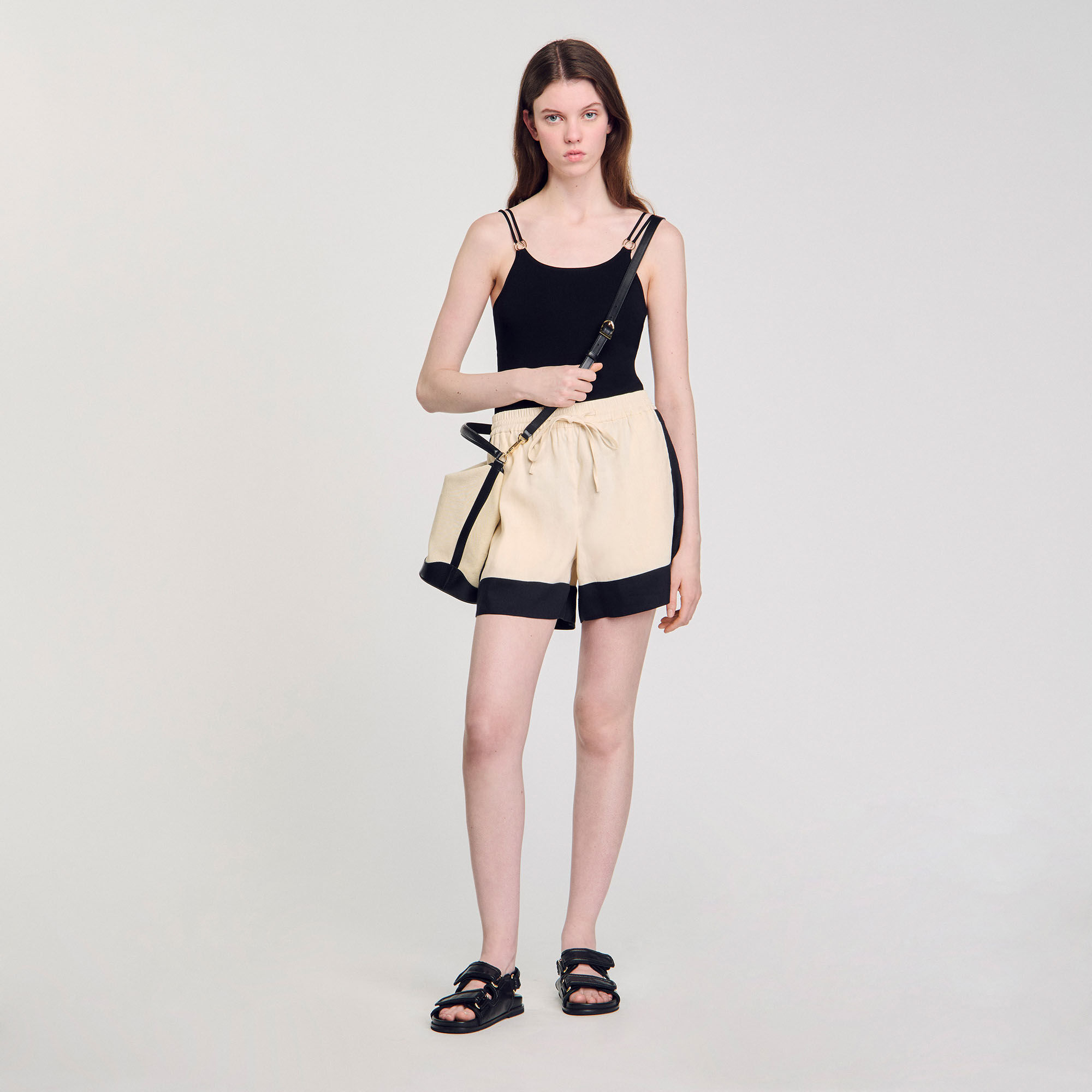 Tangoso canvas bucket bag white / beige For Women | Sandro Paris