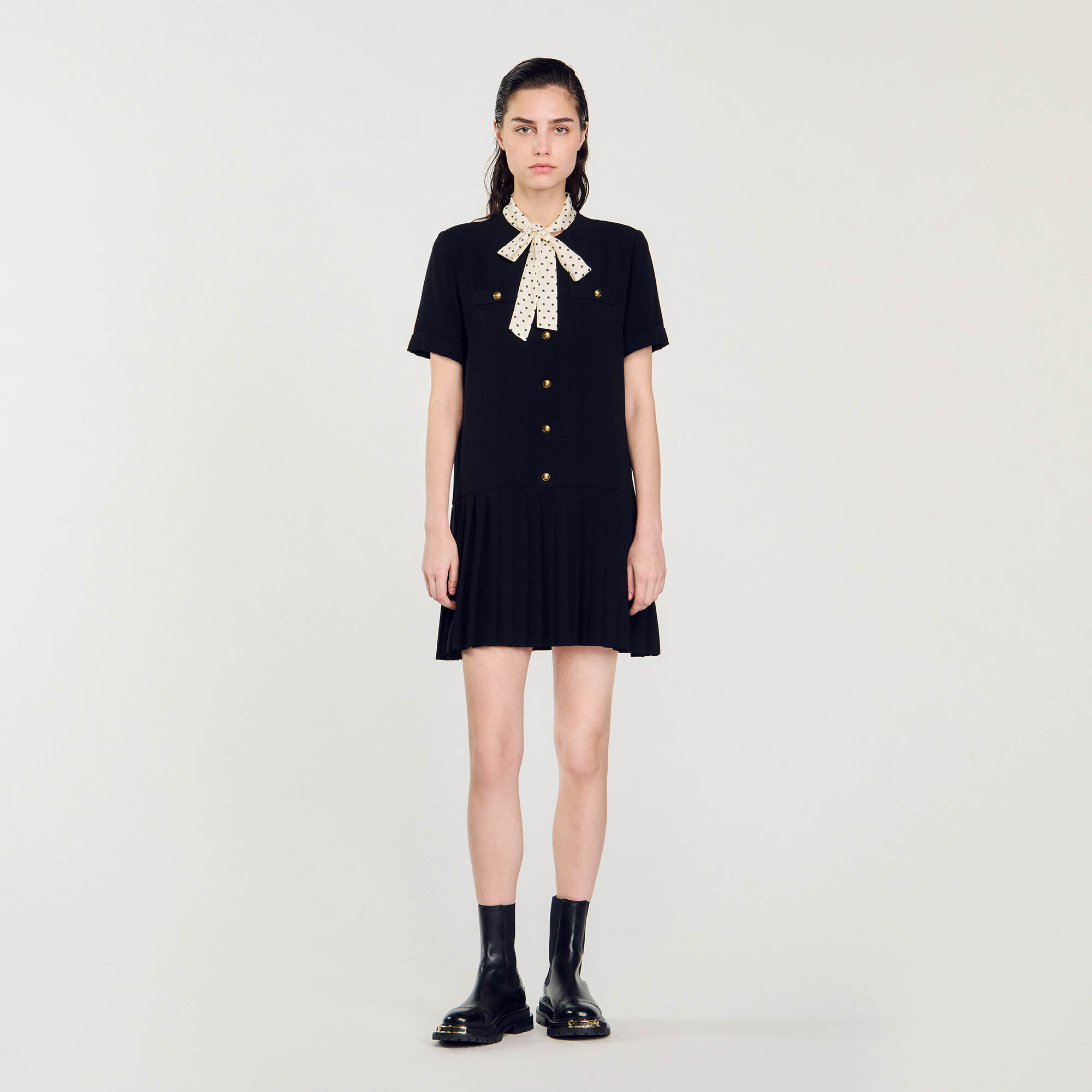 Short dress with polka dot tie