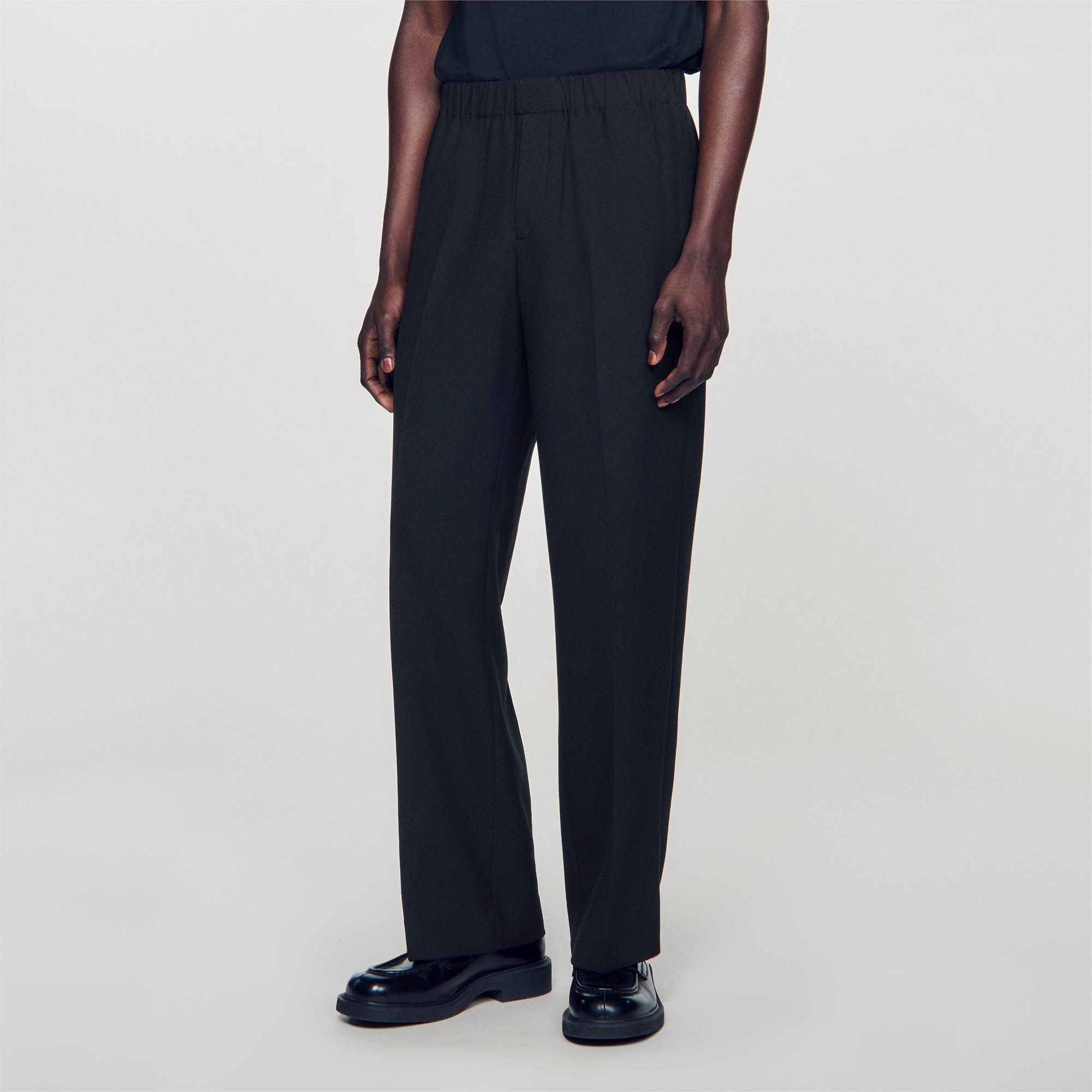 Wide-leg trousers