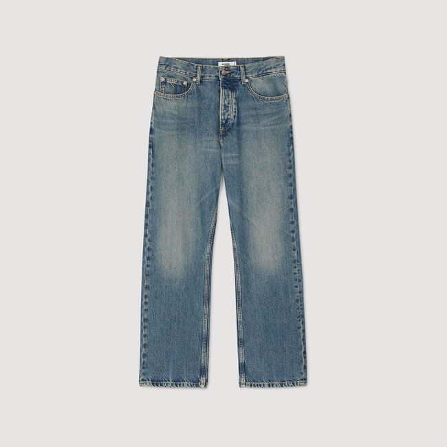 Loose-fit jeans
