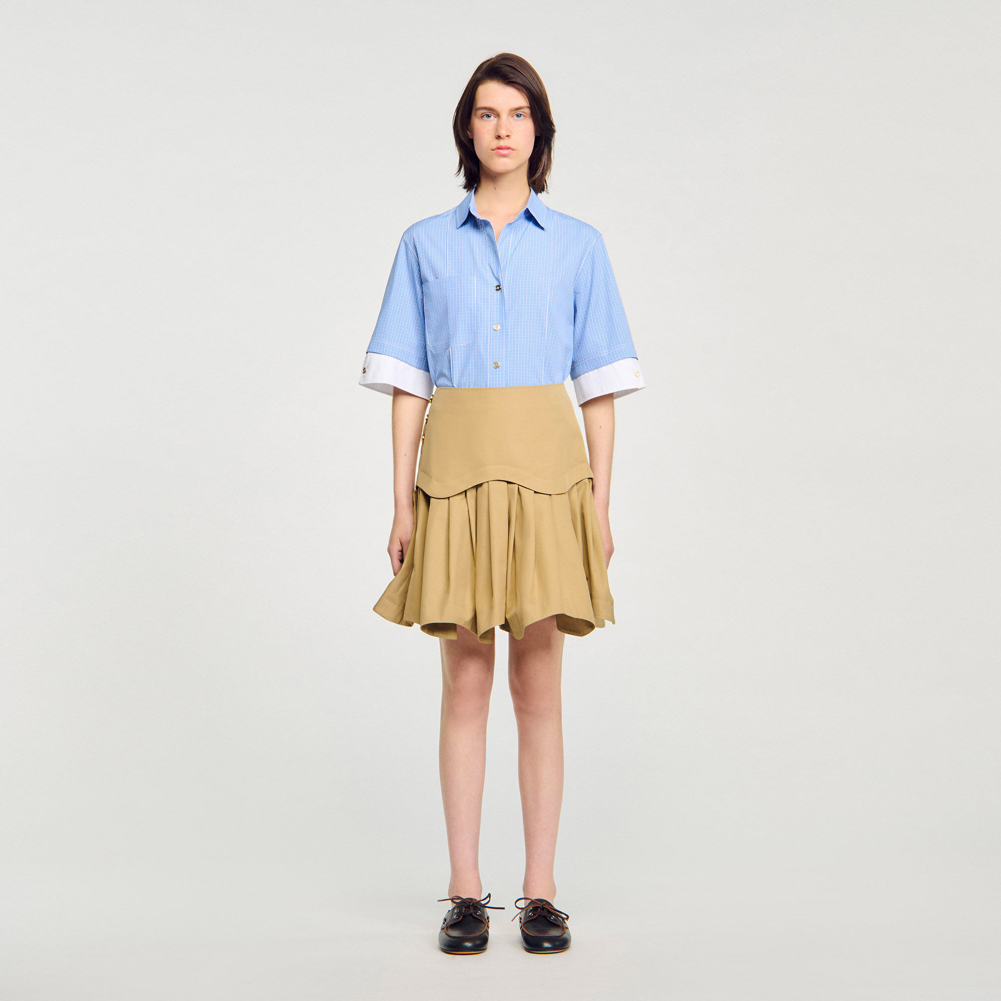 Mini ruffled skirt