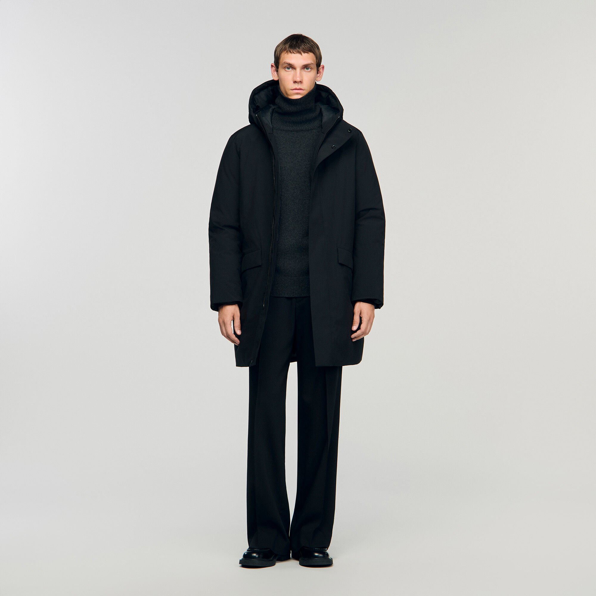 Hooded parka with zip