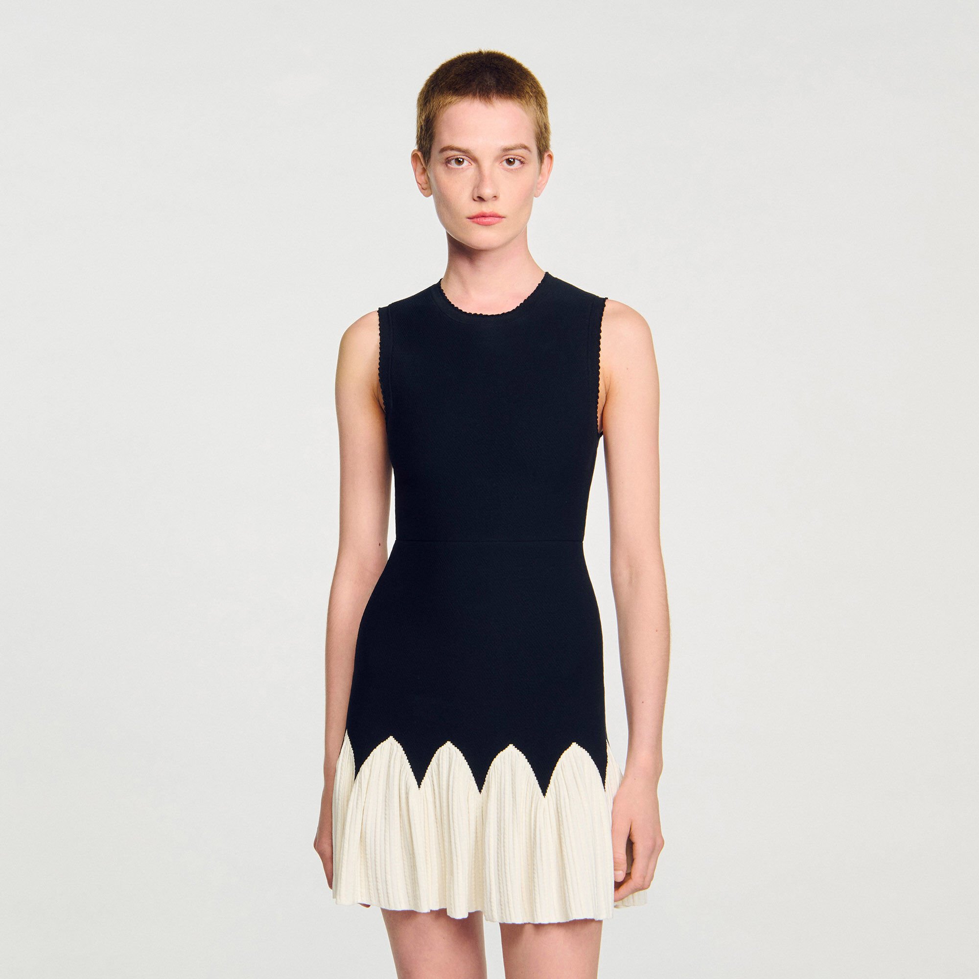 Two-tone mini knit dress