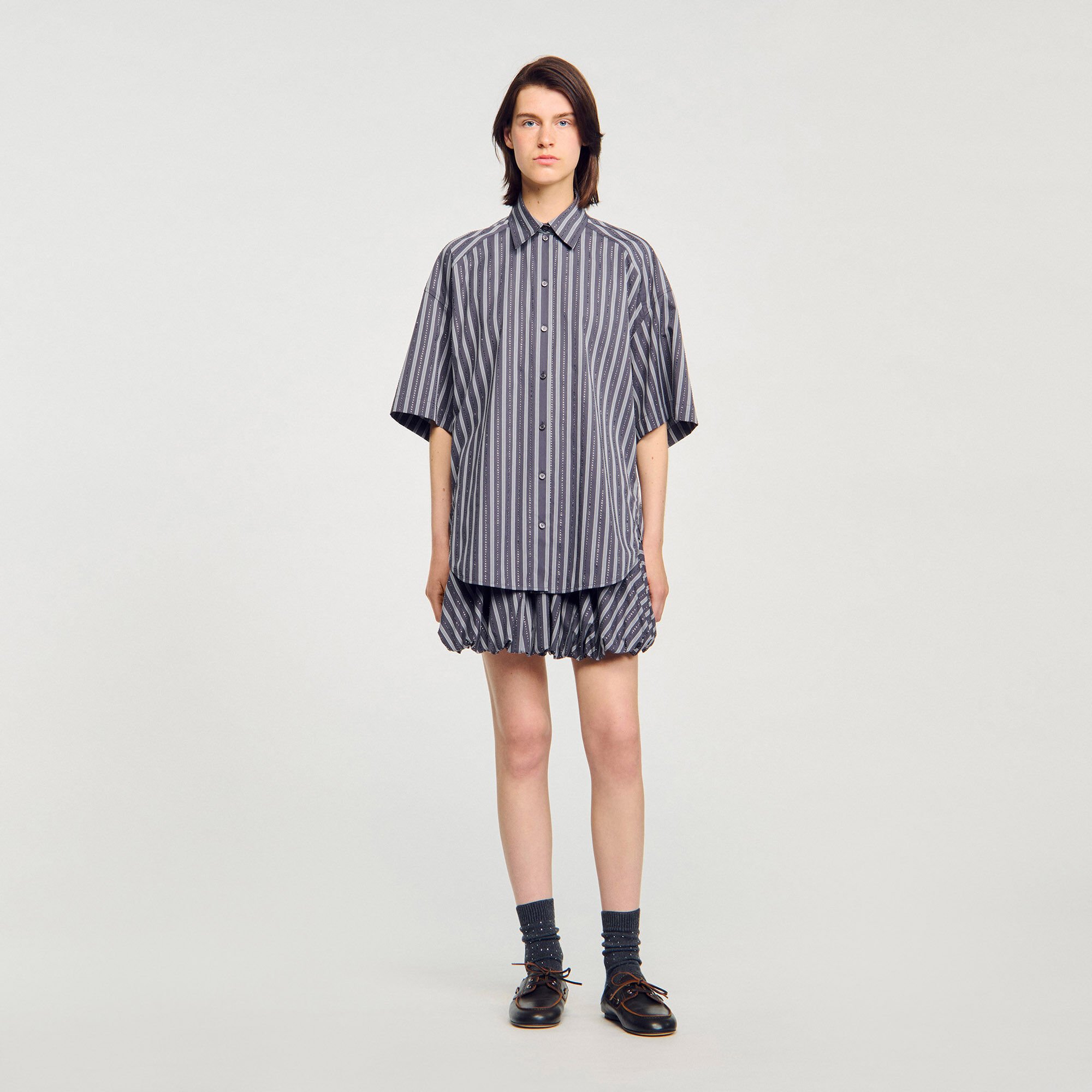 Oversized striped rhinestone