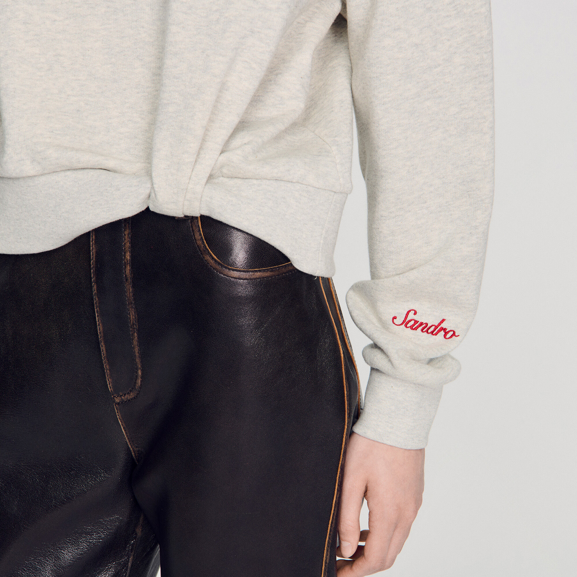 2-in-1 sweatshirt