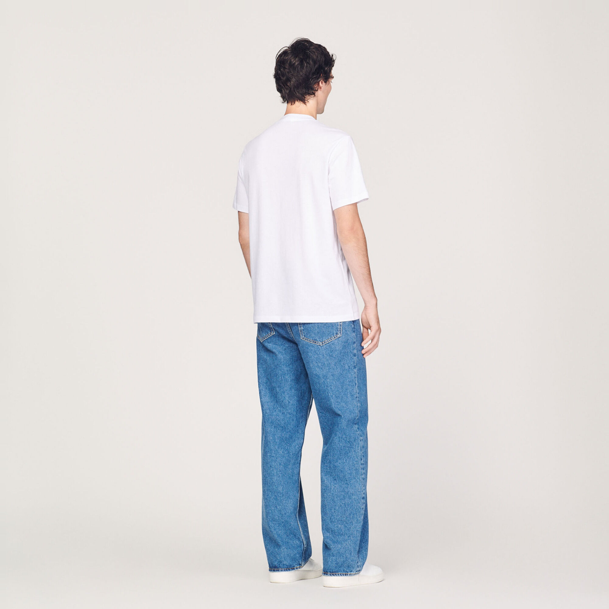 Organic cotton T-shirt with embroidery