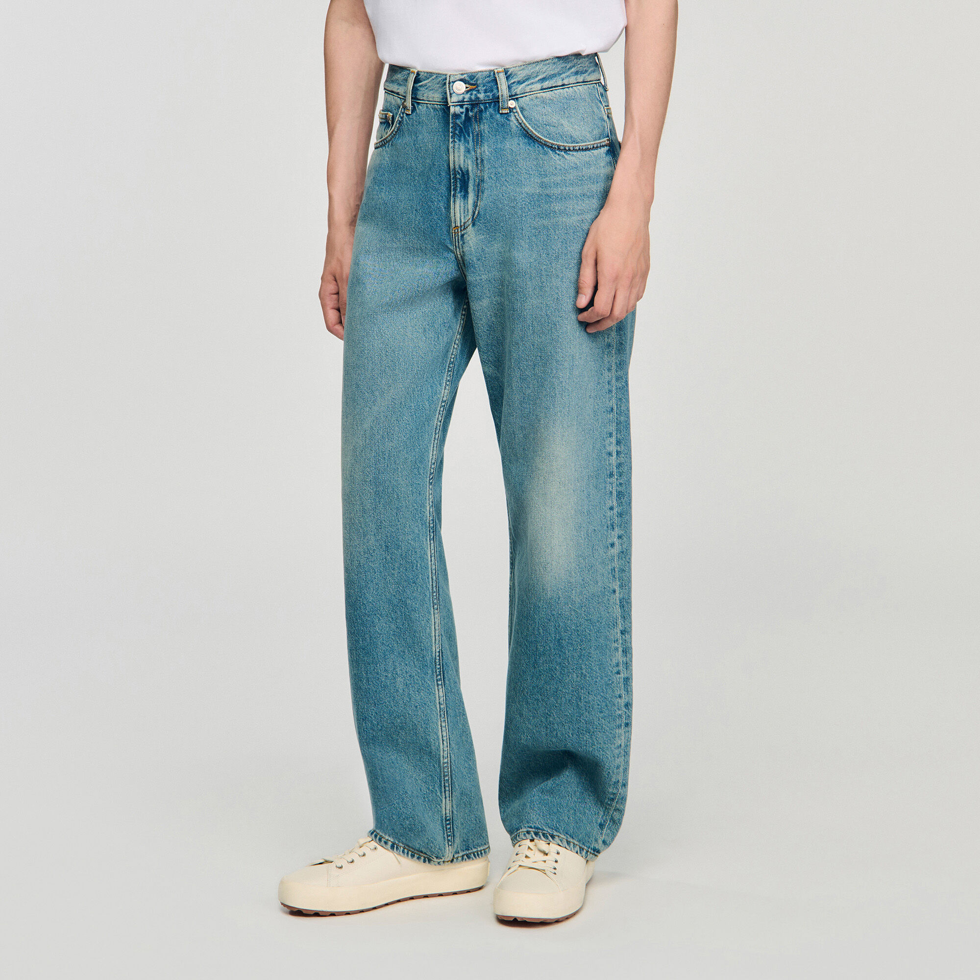 Baggy jeans